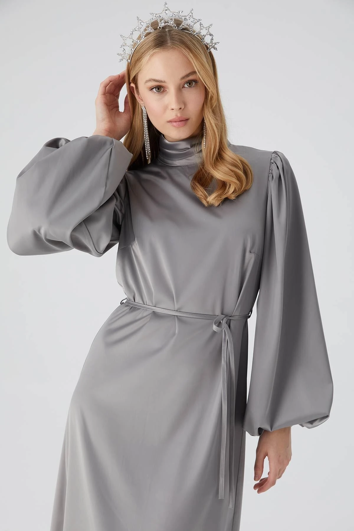 BALLOON SLEEVE SATIN DRESS SILVER