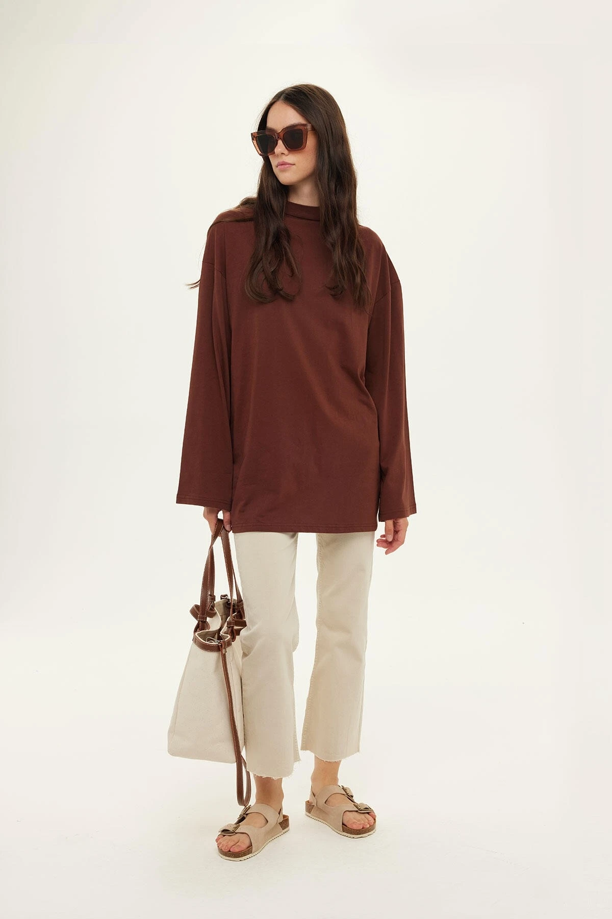 WIDE SLEEVE OVERSIZED TSHIRT CHOCOLATE WIDE SLEEVE OVERSIZED TSHIRT CHOCOLATE