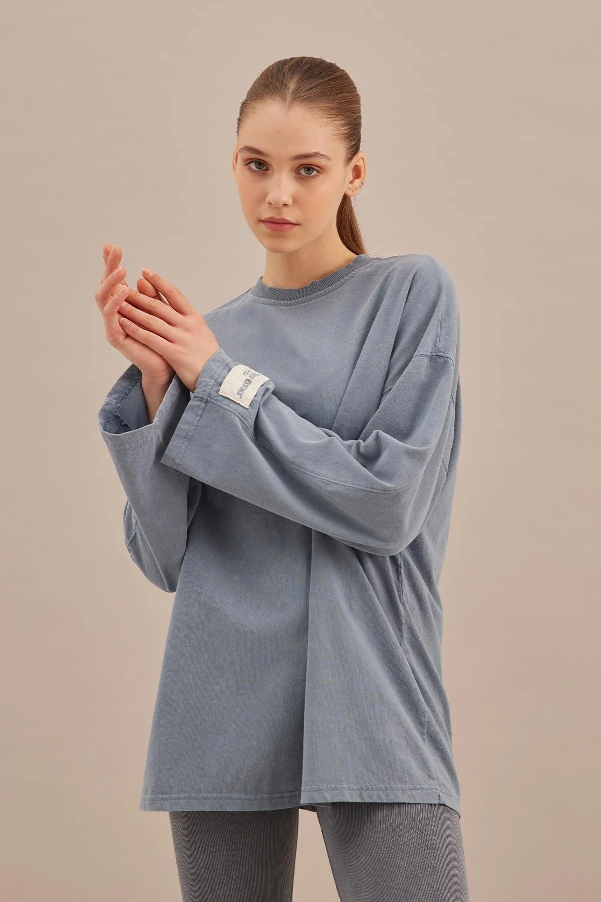 PALE EFFECT OVERSIZED SWEATSHIRT BLUE PALE EFFECT OVERSIZED SWEATSHIRT BLUE