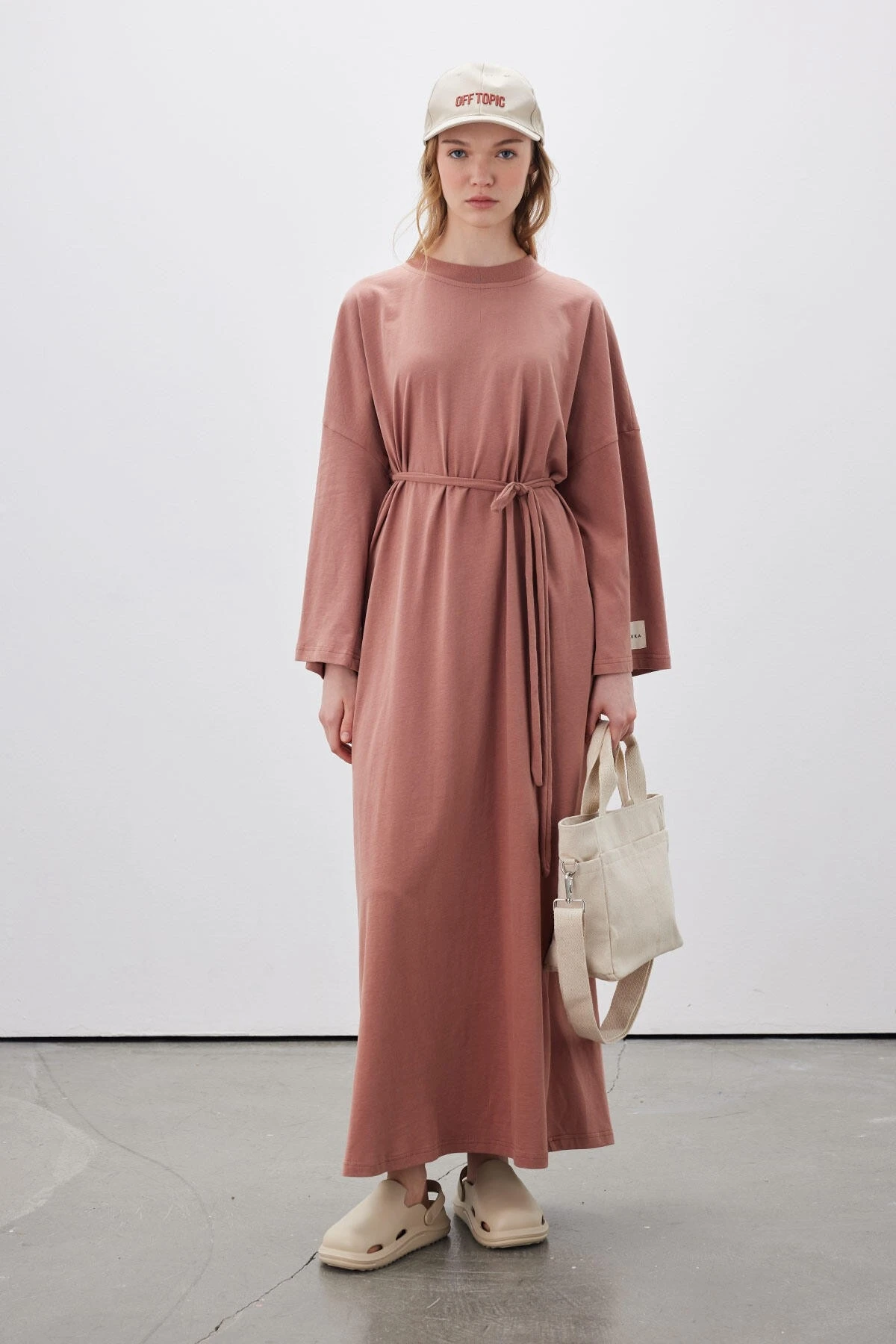 OVERSIZED LONG COMFORTABLE DRESS DRY ROSE OVERSIZED LONG COMFORTABLE DRESS DRY ROSE