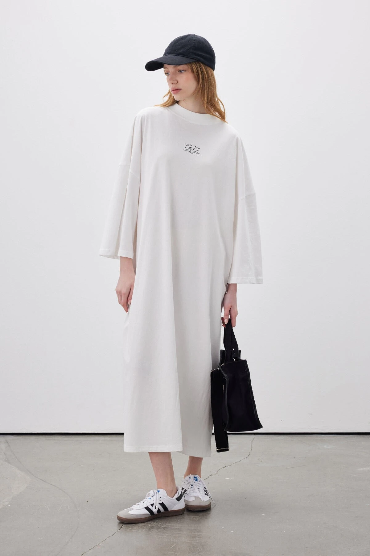OVERSIZED LONG COMFORTABLE DRESS ECRU OVERSIZED LONG COMFORTABLE DRESS ECRU