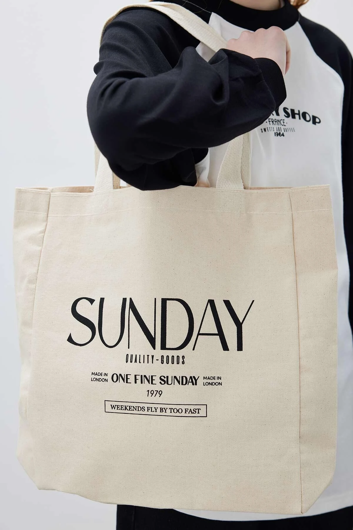 PRINTED BELLOWED CLOTH BAG SUNDAY PRINTED BELLOWED CLOTH BAG SUNDAY