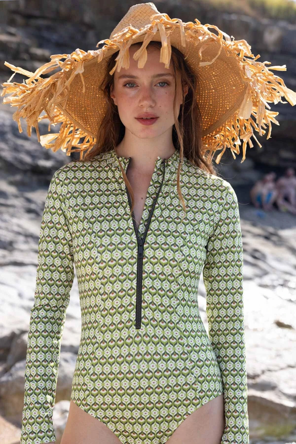 PATTERNED ZIPPER SURF SWIMSUIT RETRO PATTERNED ZIPPER SURF SWIMSUIT RETRO