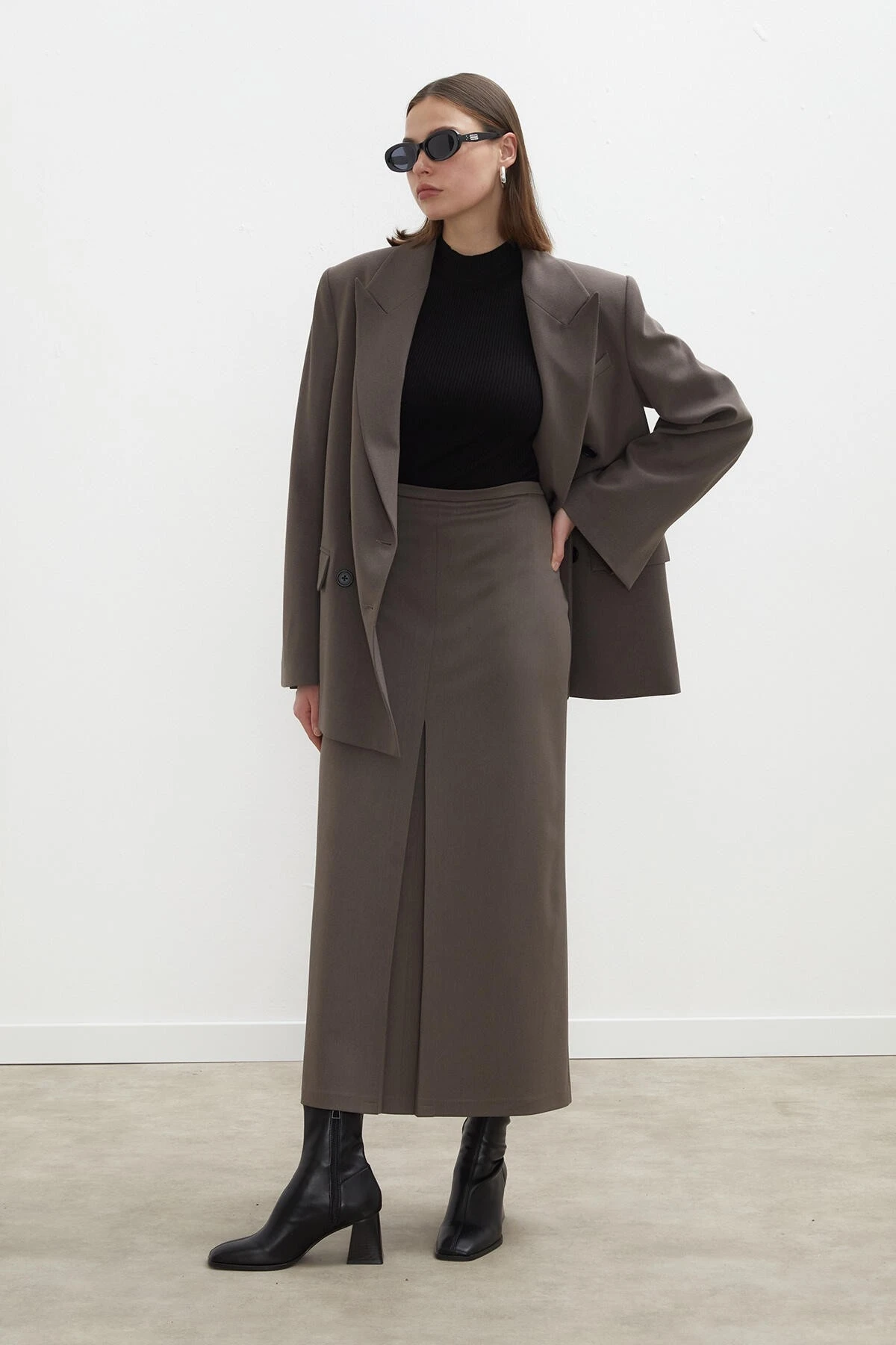 PREMIUM PİLE DETAYLI KALEM ETEK VİZON PREMIUM PİLE DETAYLI KALEM ETEK VİZON