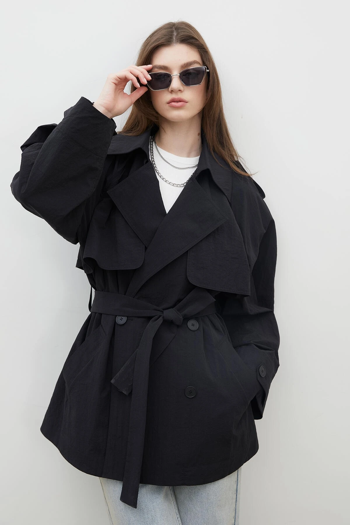 LIZBON OVERSIZE KISA TRENÇKOT SİYAH LIZBON OVERSIZE KISA TRENÇKOT SİYAH