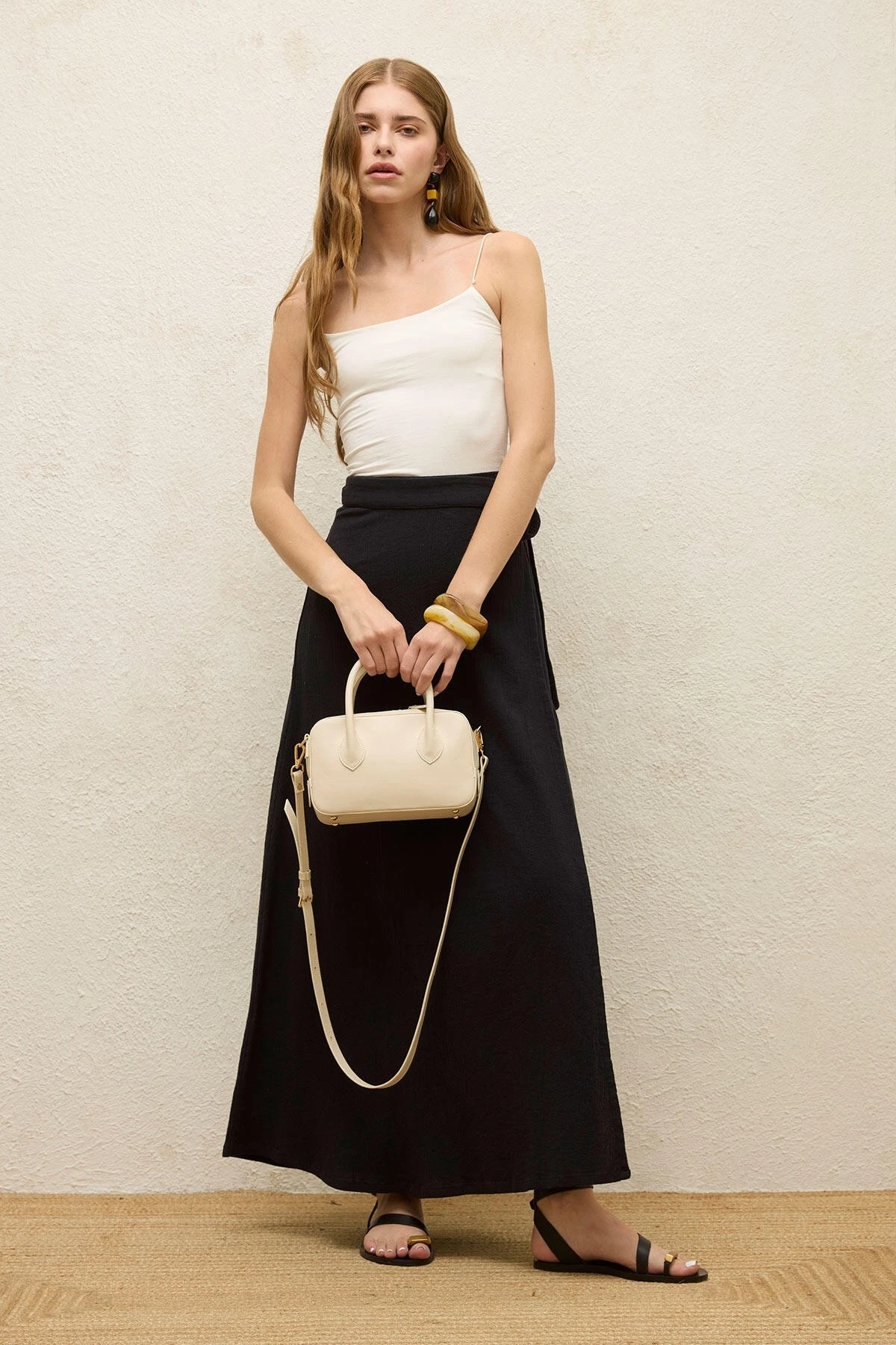 PAMUKLU BAĞLAMALI KRUVAZE ETEK SİYAH