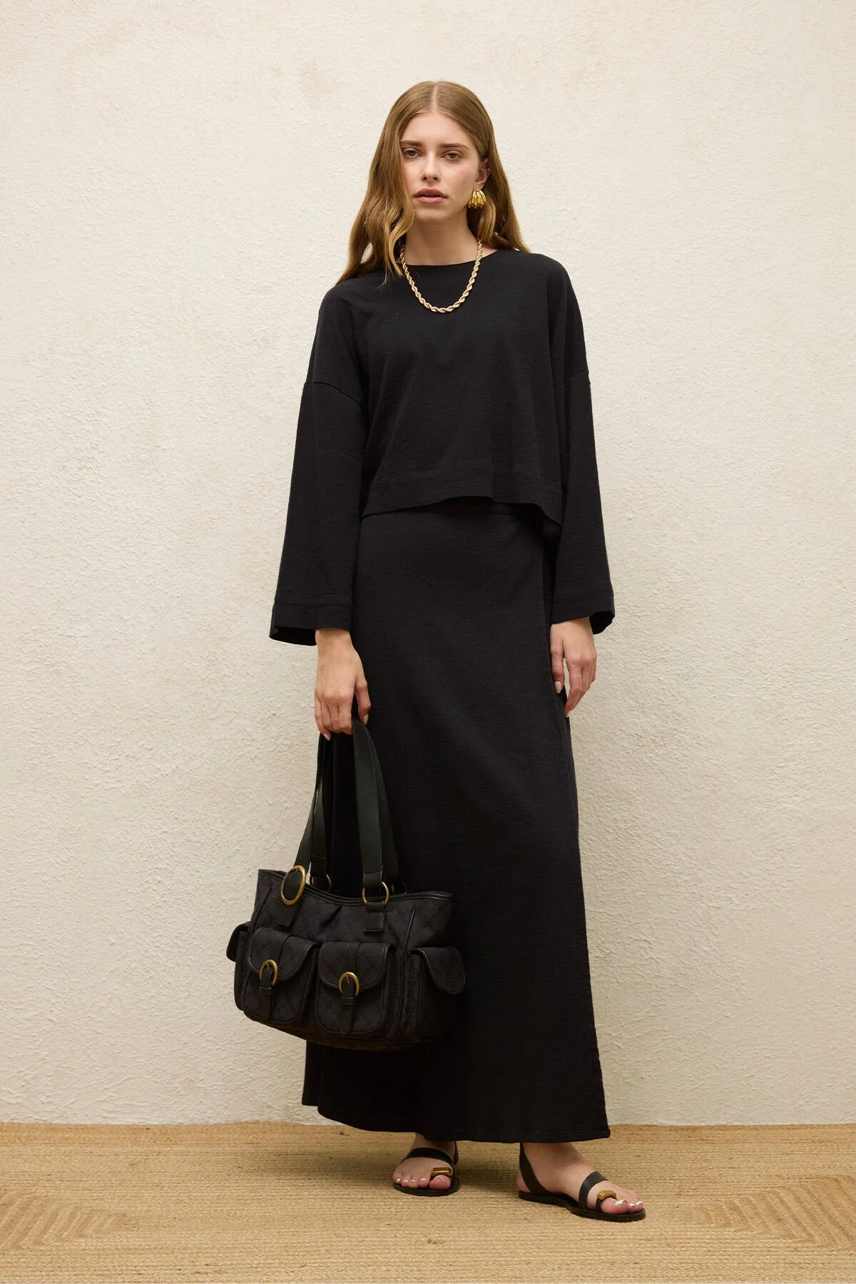 PAMUKLU GENİŞ KOL CROP BLUZ SİYAH