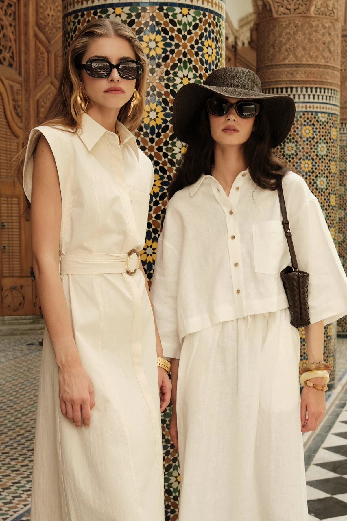 KETEN KISA KOL CROP GÖMLEK EKRU KETEN KISA KOL CROP GÖMLEK EKRU