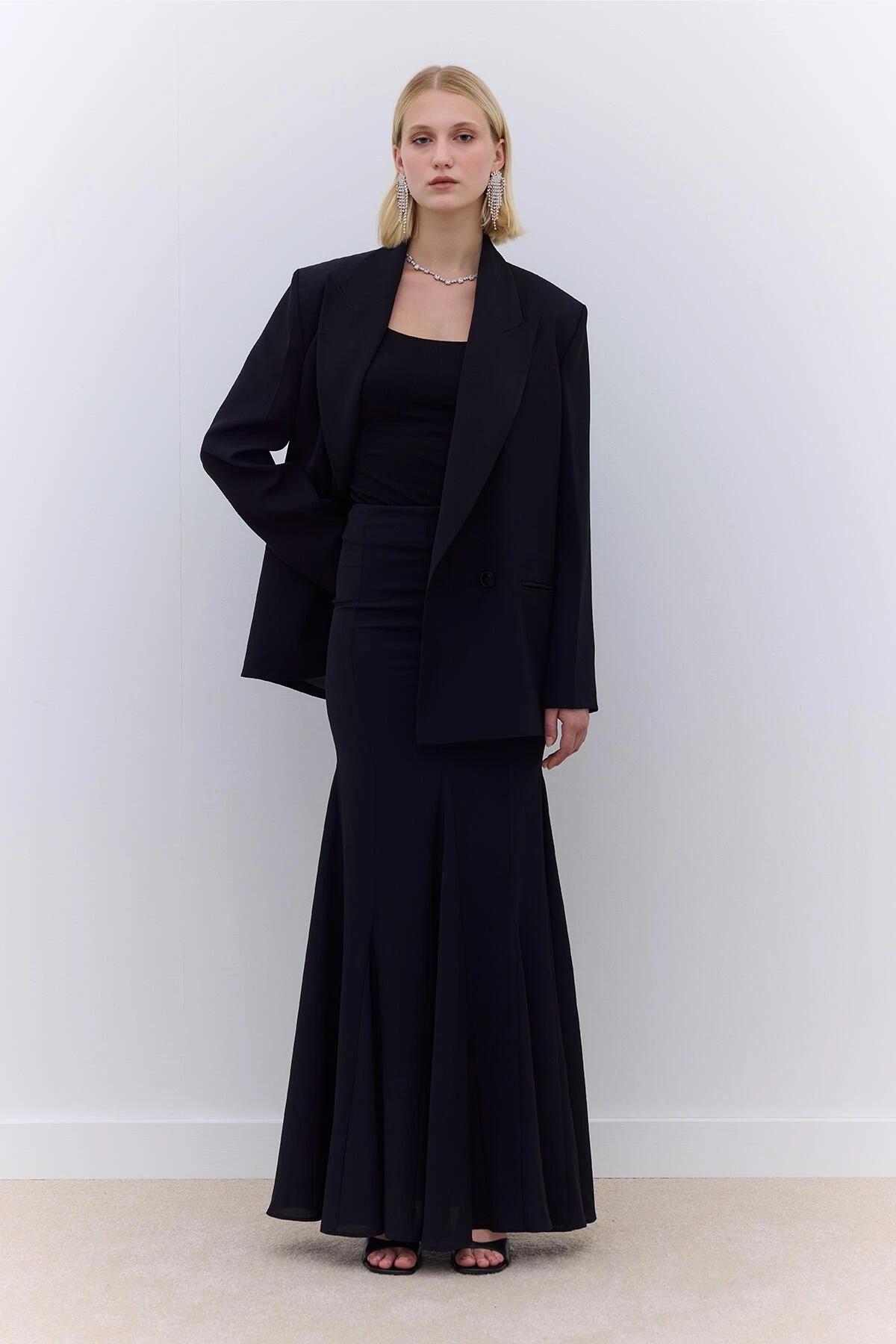 VICTORIA EVENING DRESS JACKET BLACK