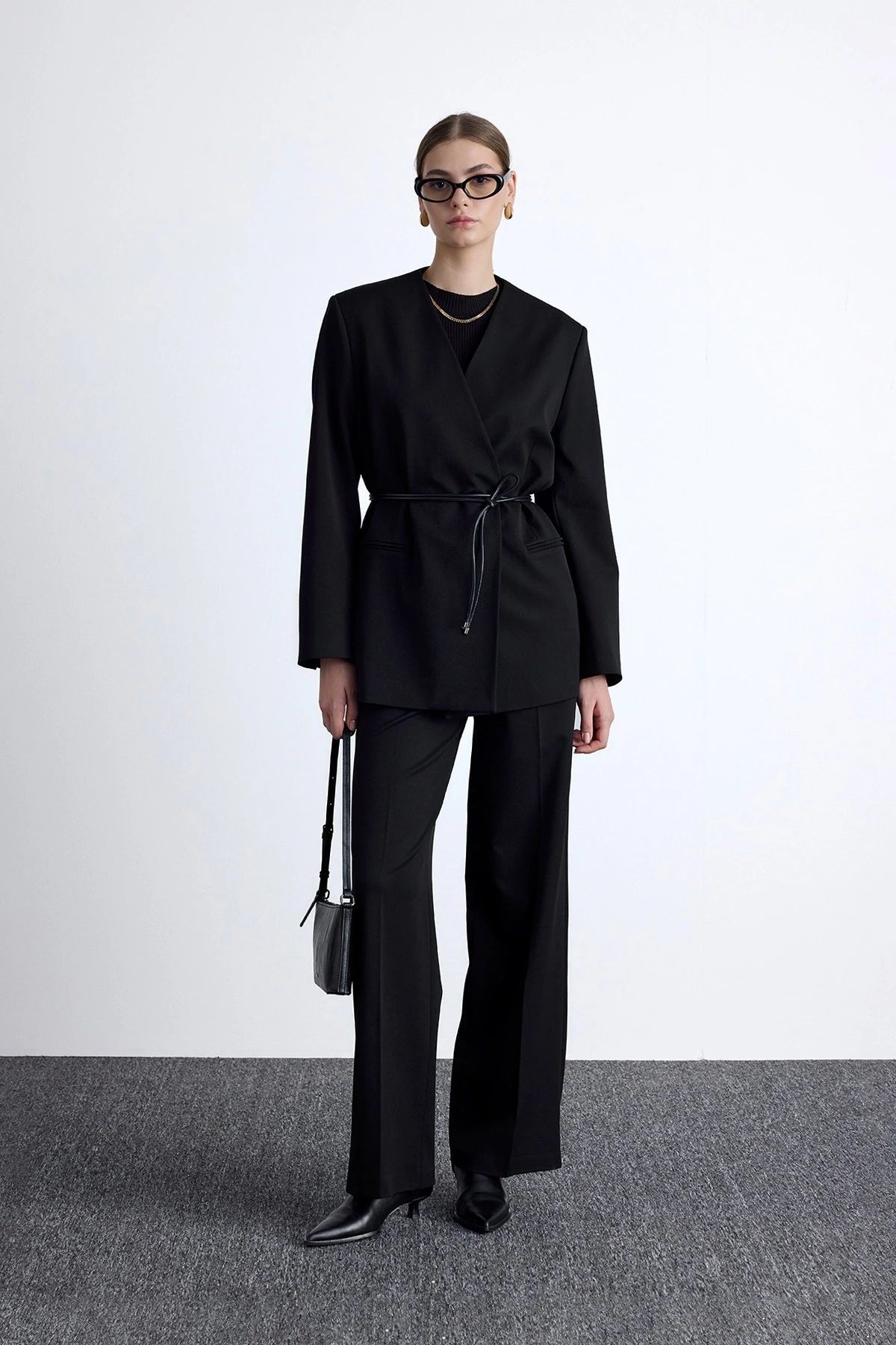 KLASİK GÖRÜNÜM KEMERLİ BLAZER CEKET SİYAH