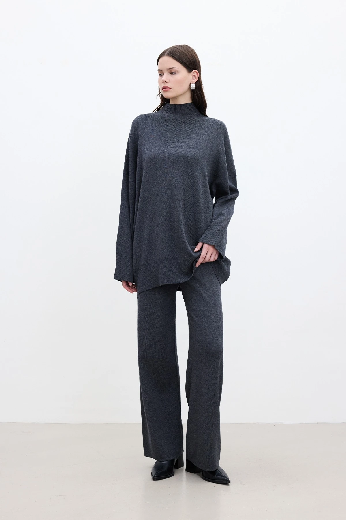 DÜZ PAÇA TRİKO PANTOLON ANTRASİT DÜZ PAÇA TRİKO PANTOLON ANTRASİT