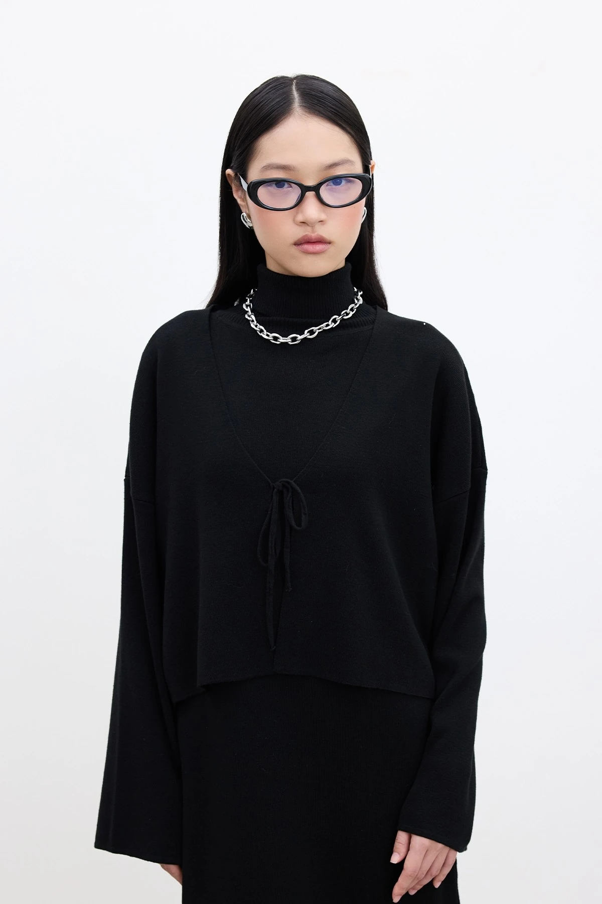 LACED KNIT CARDIGAN BLACK LACED KNIT CARDIGAN BLACK