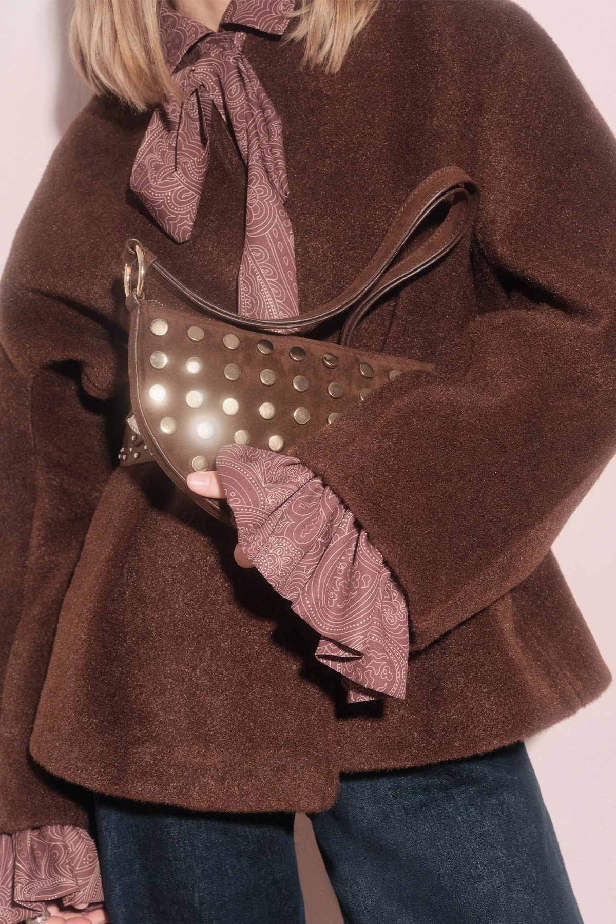 STUDDED FAUX SUEDE BAG LIGHT BROWN STUDDED FAUX SUEDE BAG LIGHT BROWN