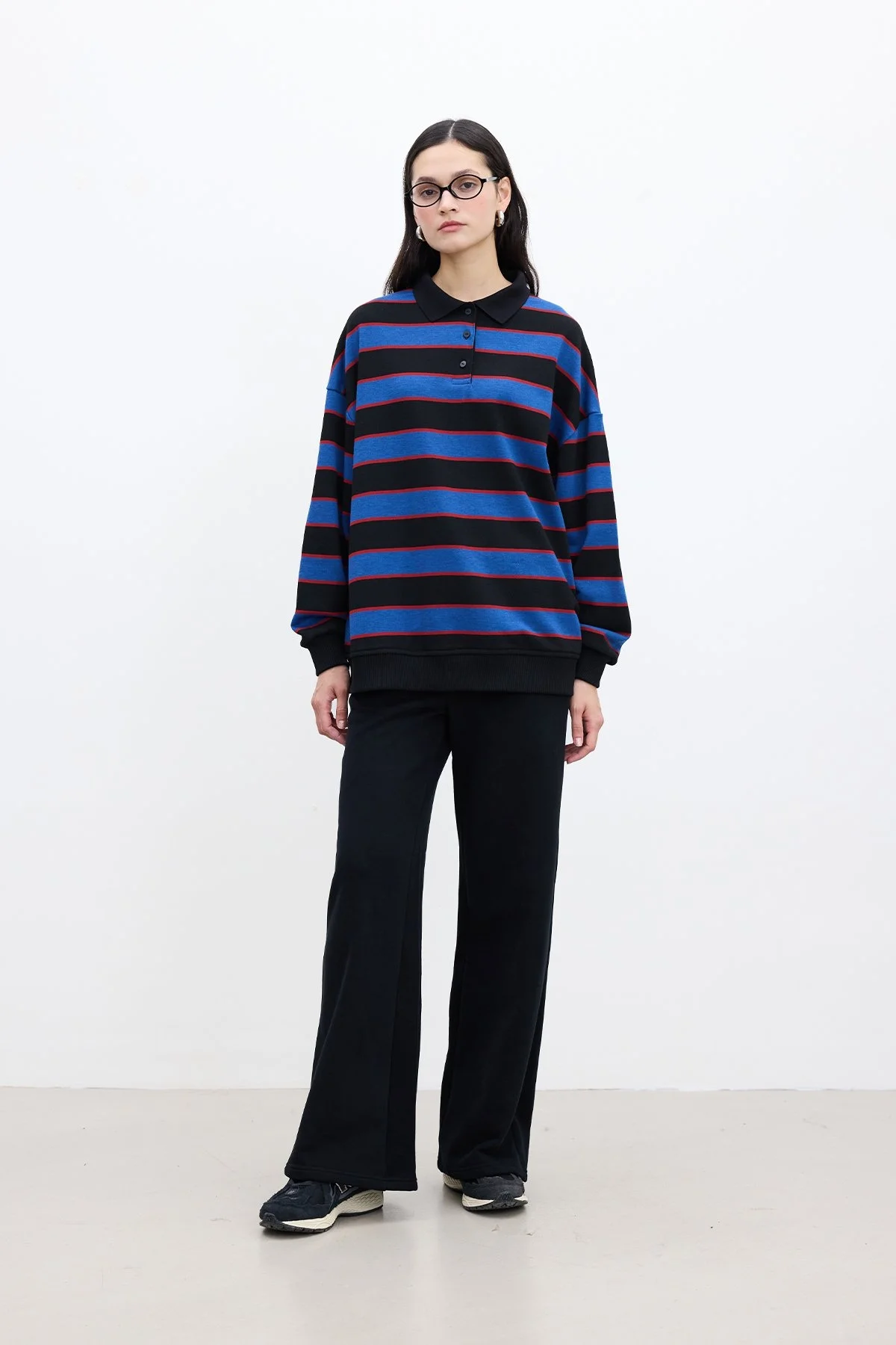 POLO YAKA OVERSIZE SWEATSHIRT MAVİ POLO YAKA OVERSIZE SWEATSHIRT MAVİ
