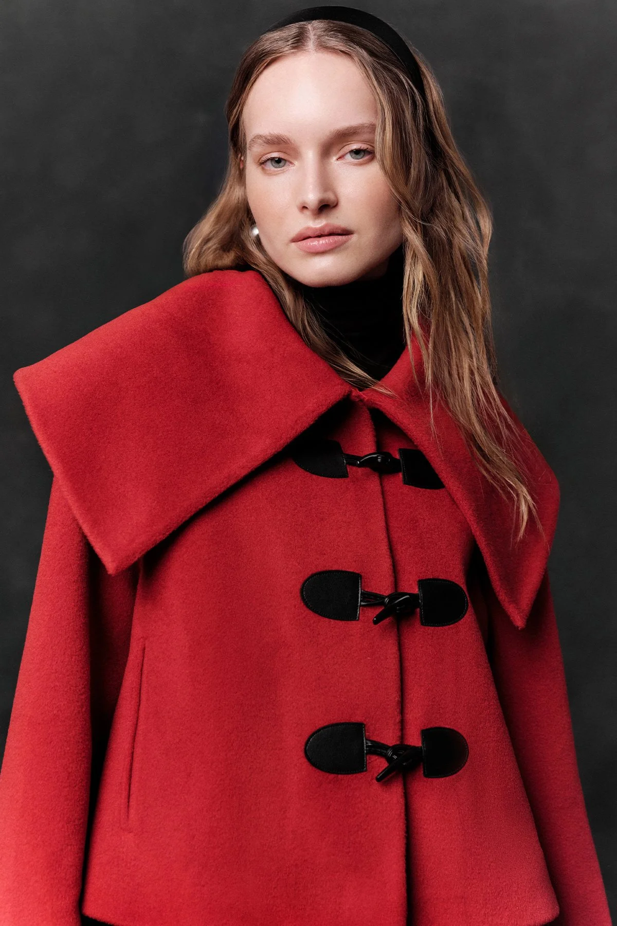BUCKLED CACHET COAT RED BUCKLED CACHET COAT RED