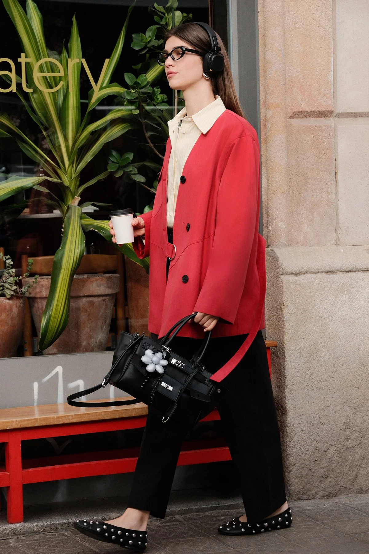 TOKA DETAYLI KRUVAZE TASARIM CEKET KIRMIZI