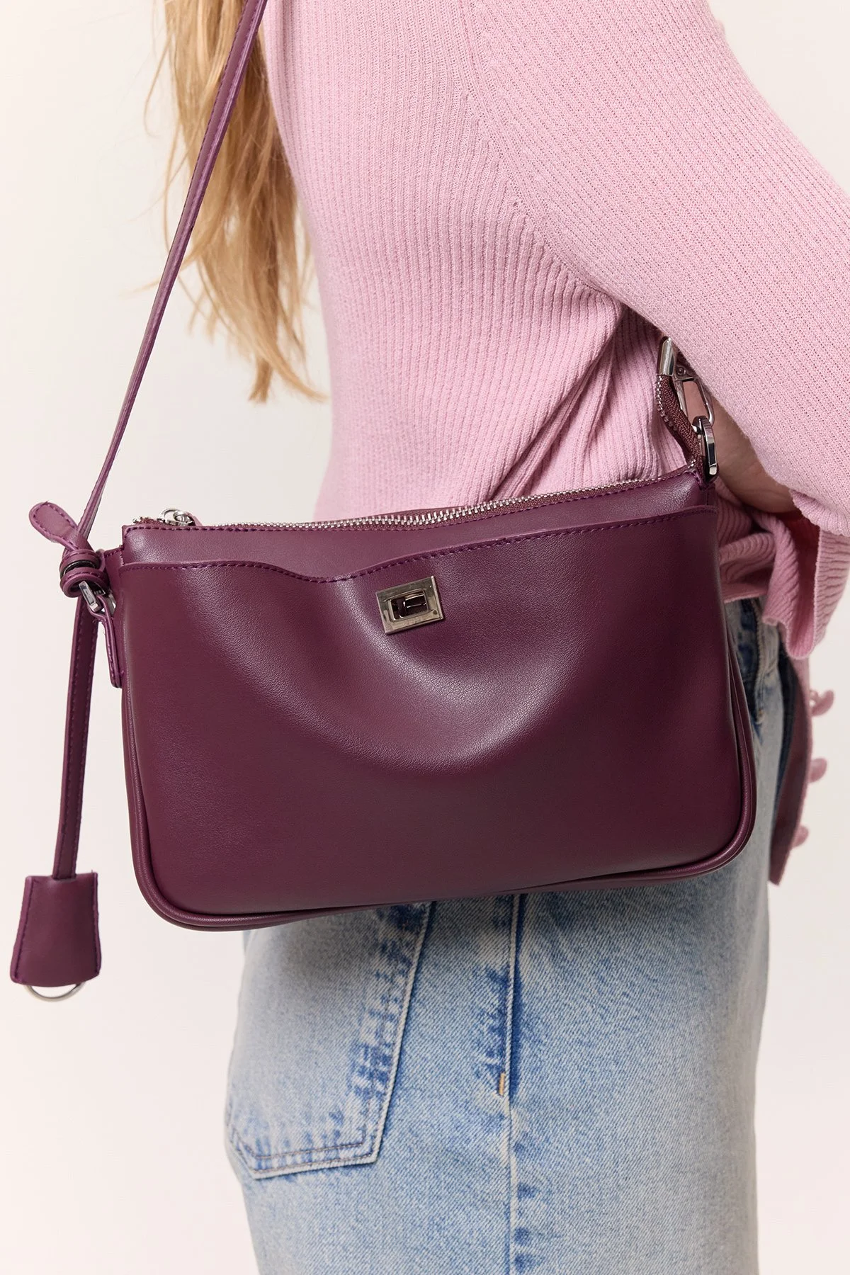 ARTE MINI BAGUETTE BAG CHERRY