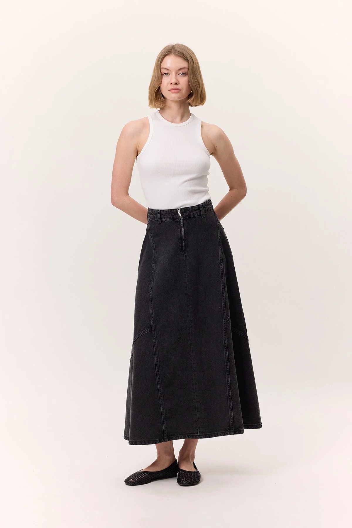 ROLLED DENIM SKIRT BLACK