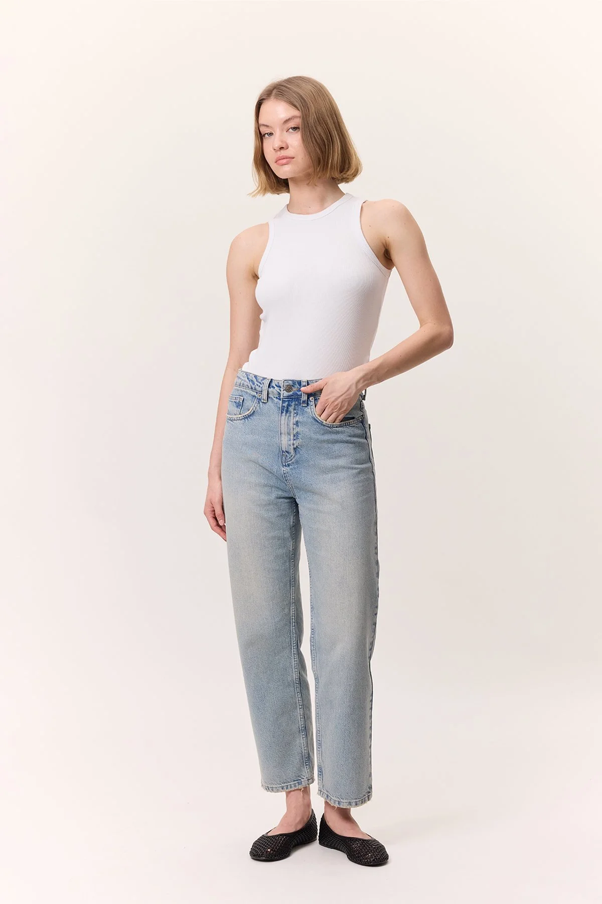 YÜKSEK BEL MOM FIT JEAN AÇIK MAVİ