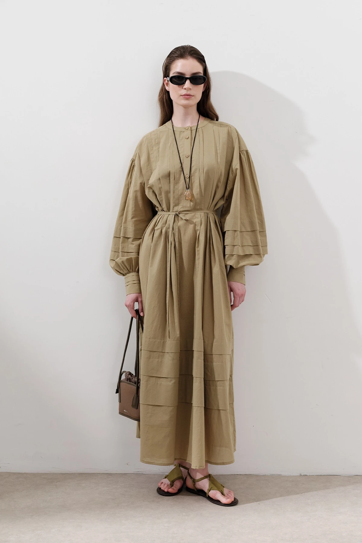 NERVÜRLÜ GENİŞ ELBİSE TOPRAK