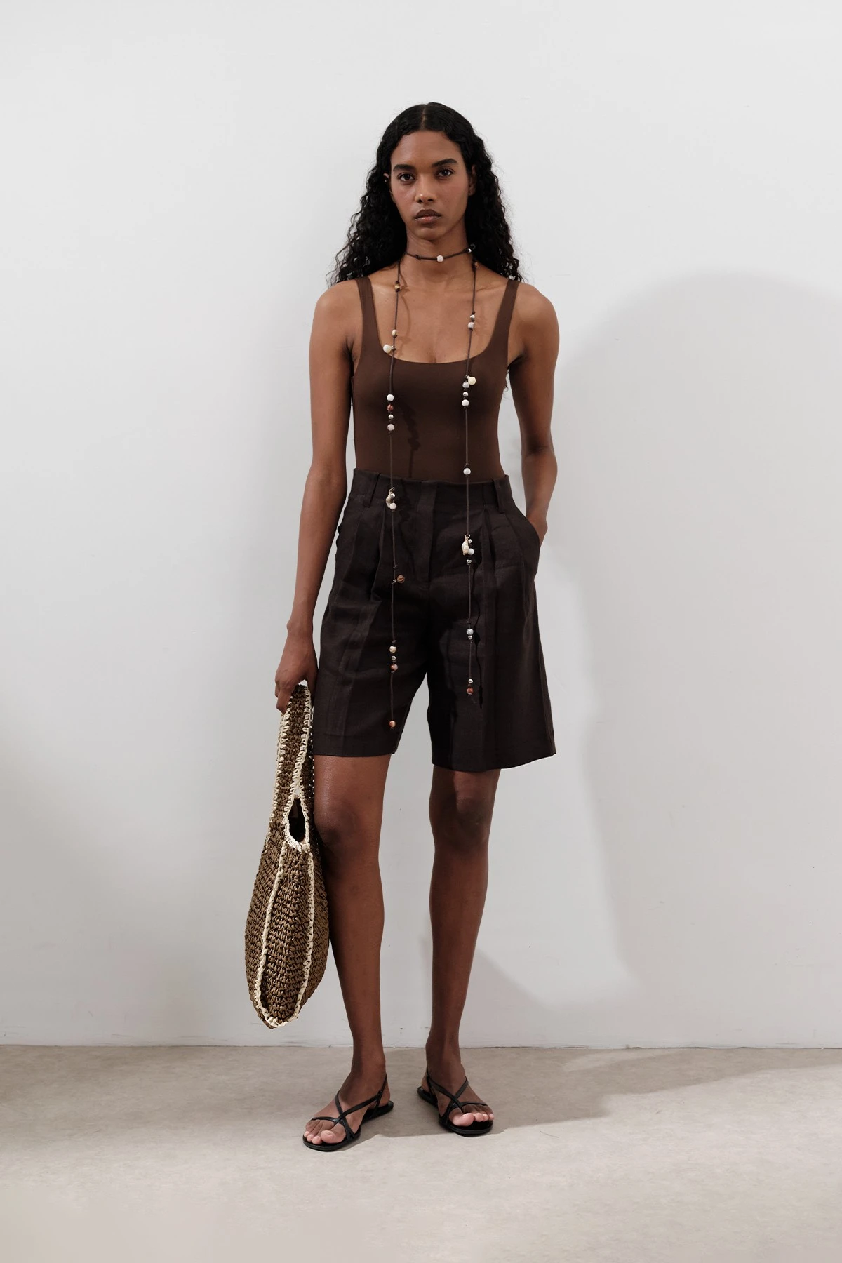 KETEN PİLELİ BERMUDA ŞORT ACI KAHVE