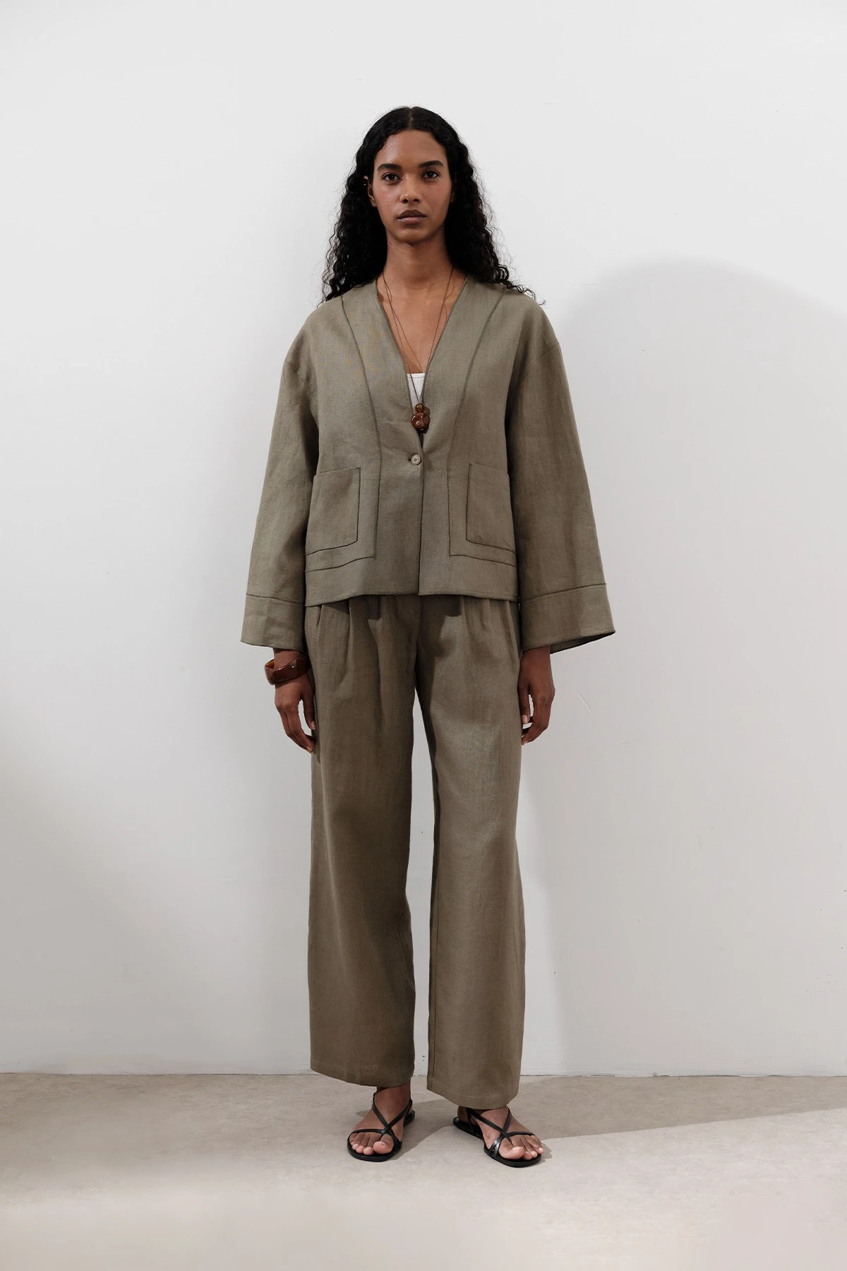 KETEN TEK DÜĞMELİ BLUZ HAKİ