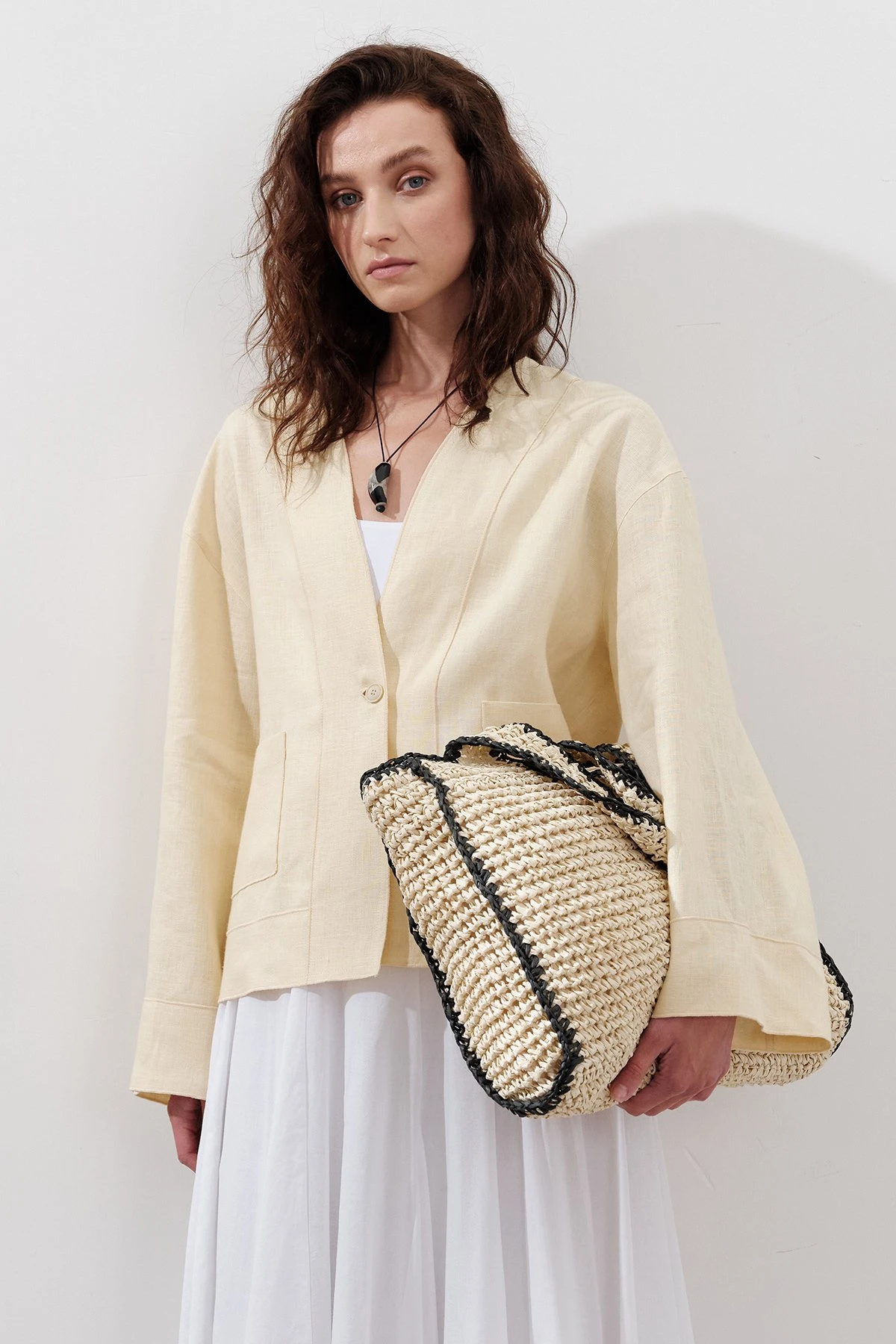 STRAW BAG WITH CONTRAST DETAILS BEIGE-BLACK STRIPED