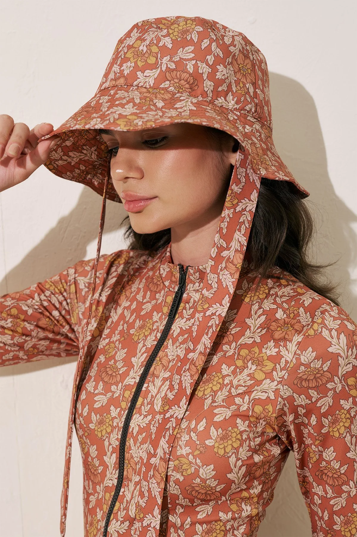 TIED BUCKET HAT TERRA FLORAL TIED BUCKET HAT TERRA FLORAL