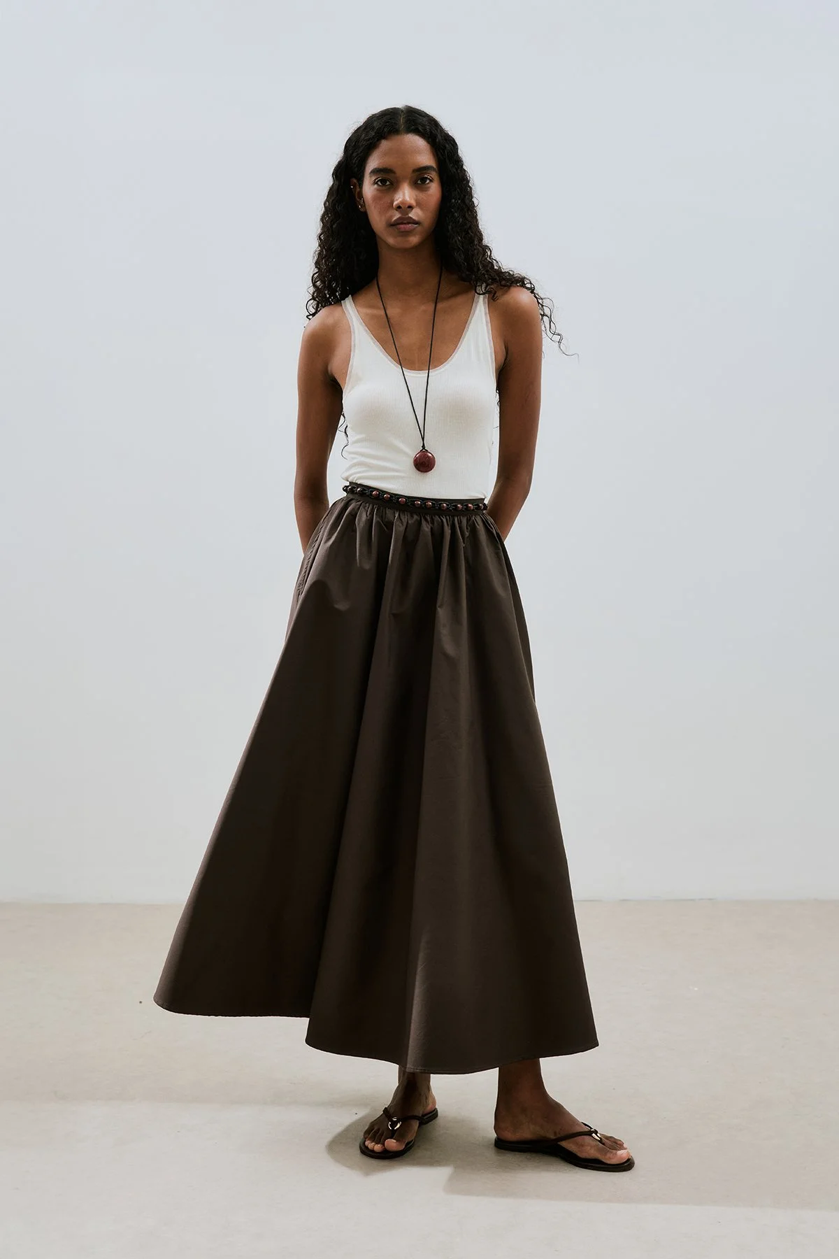 FLOWN PREMIUM SKIRT BITTER BROWN FLOWN PREMIUM SKIRT BITTER BROWN