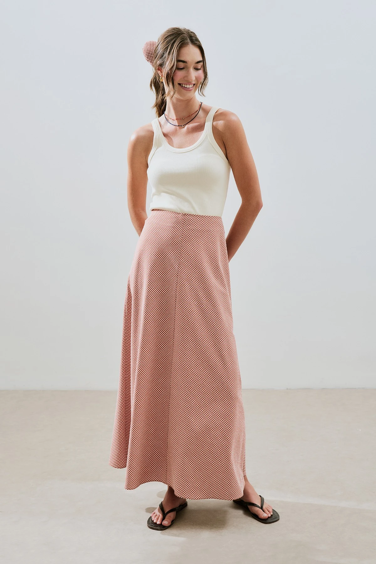 PÖTİKARELİ ETEK KİREMİT