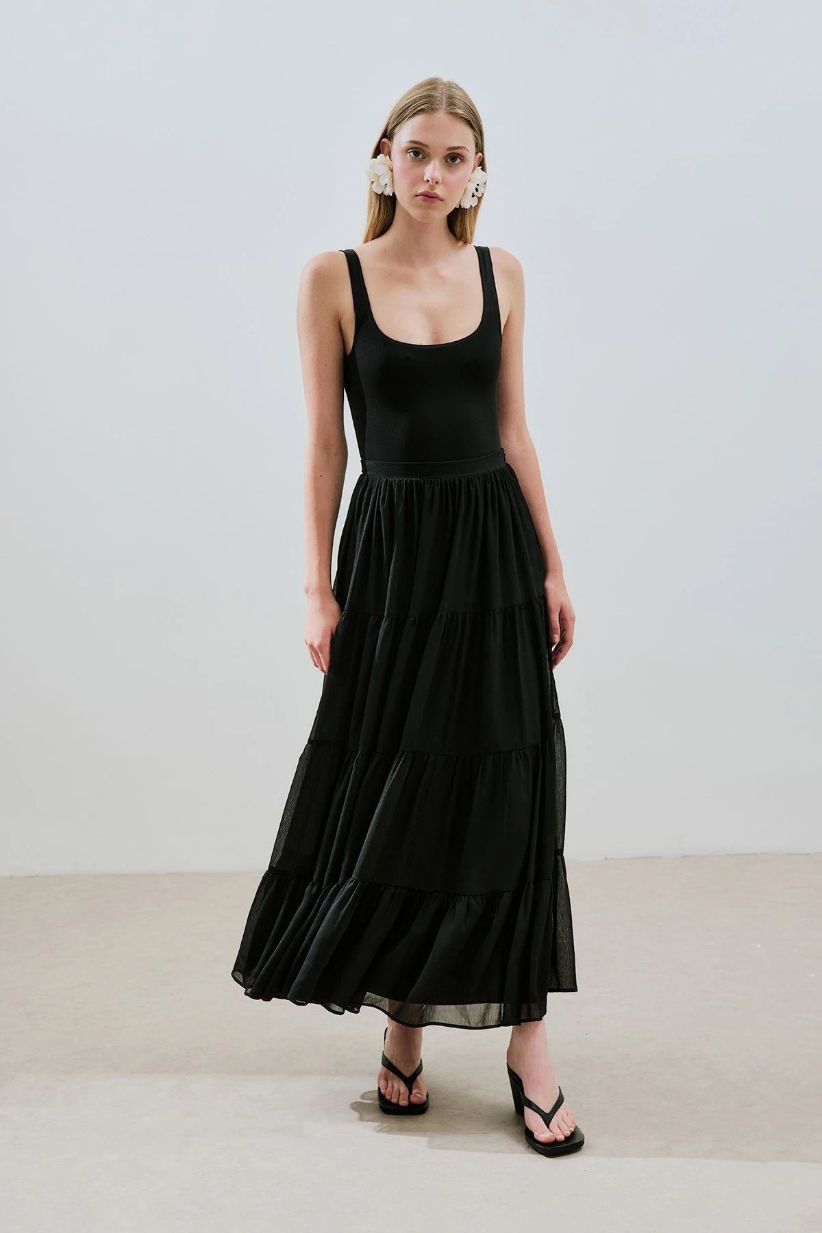 UZUN BÜZGÜLÜ ŞİFON ETEK SİYAH