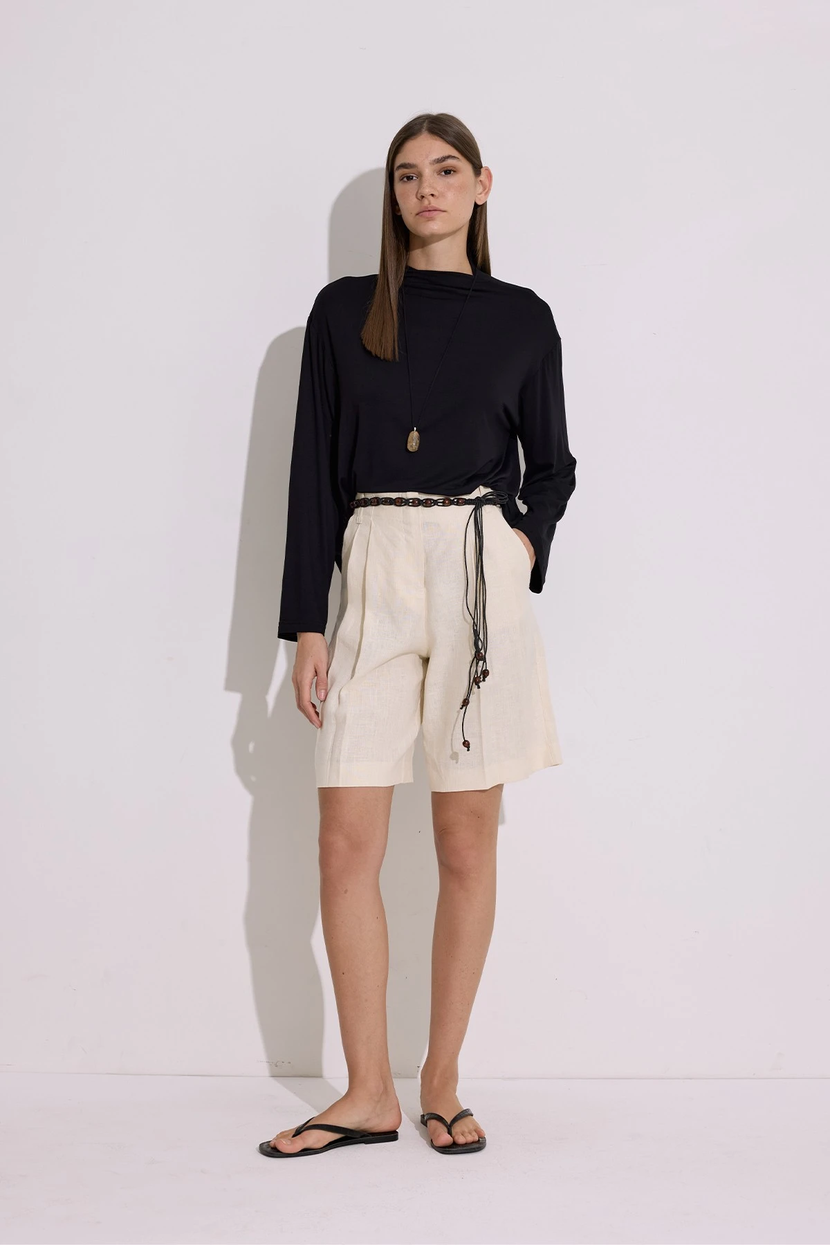 DÖKÜMLÜ UZUN KOL BLUZ SİYAH