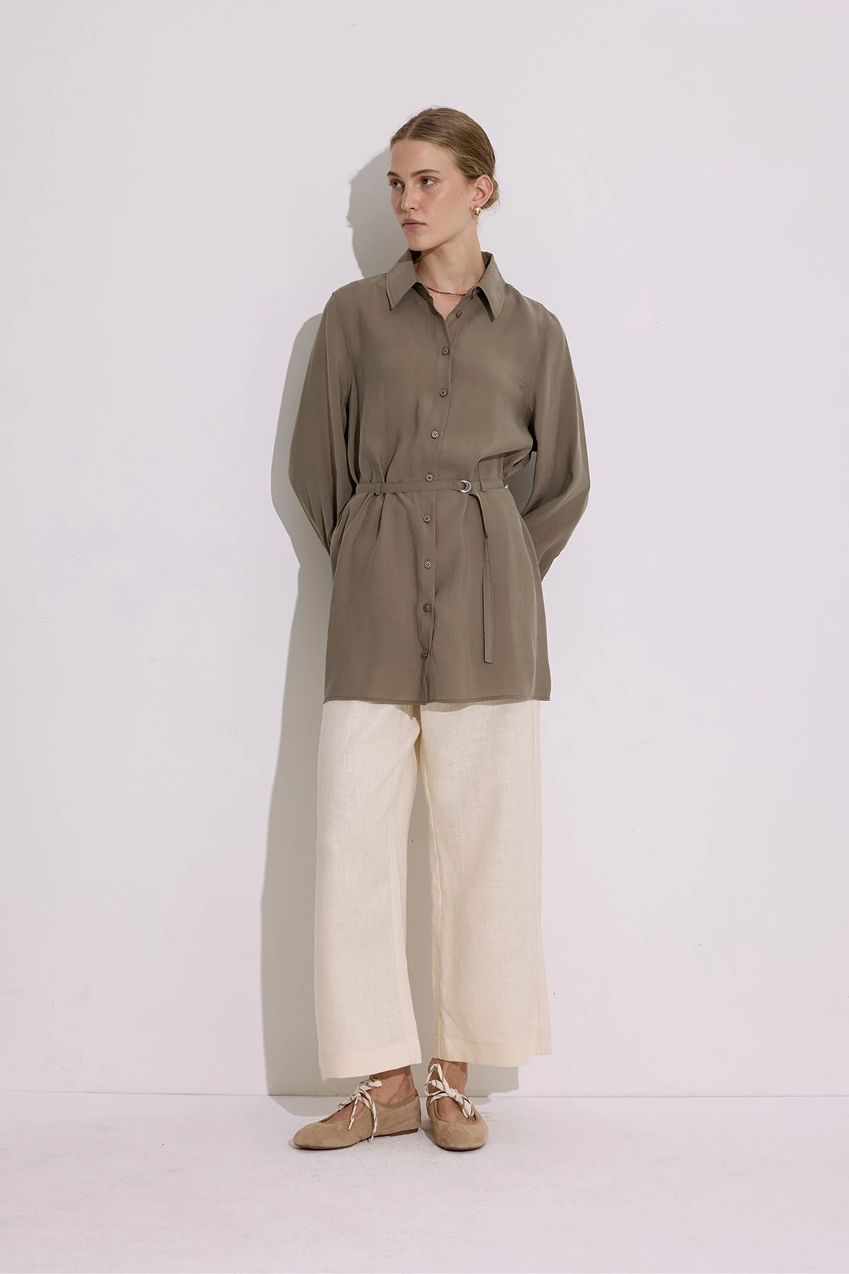 MODAL BELT SHIRT KHAKI