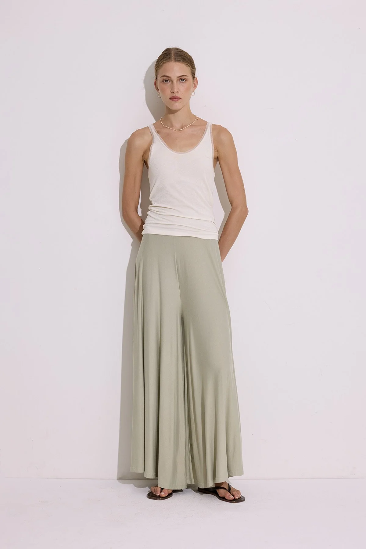 DÖKÜMLÜ RAHAT PANTOLON PASTEL YEŞİL