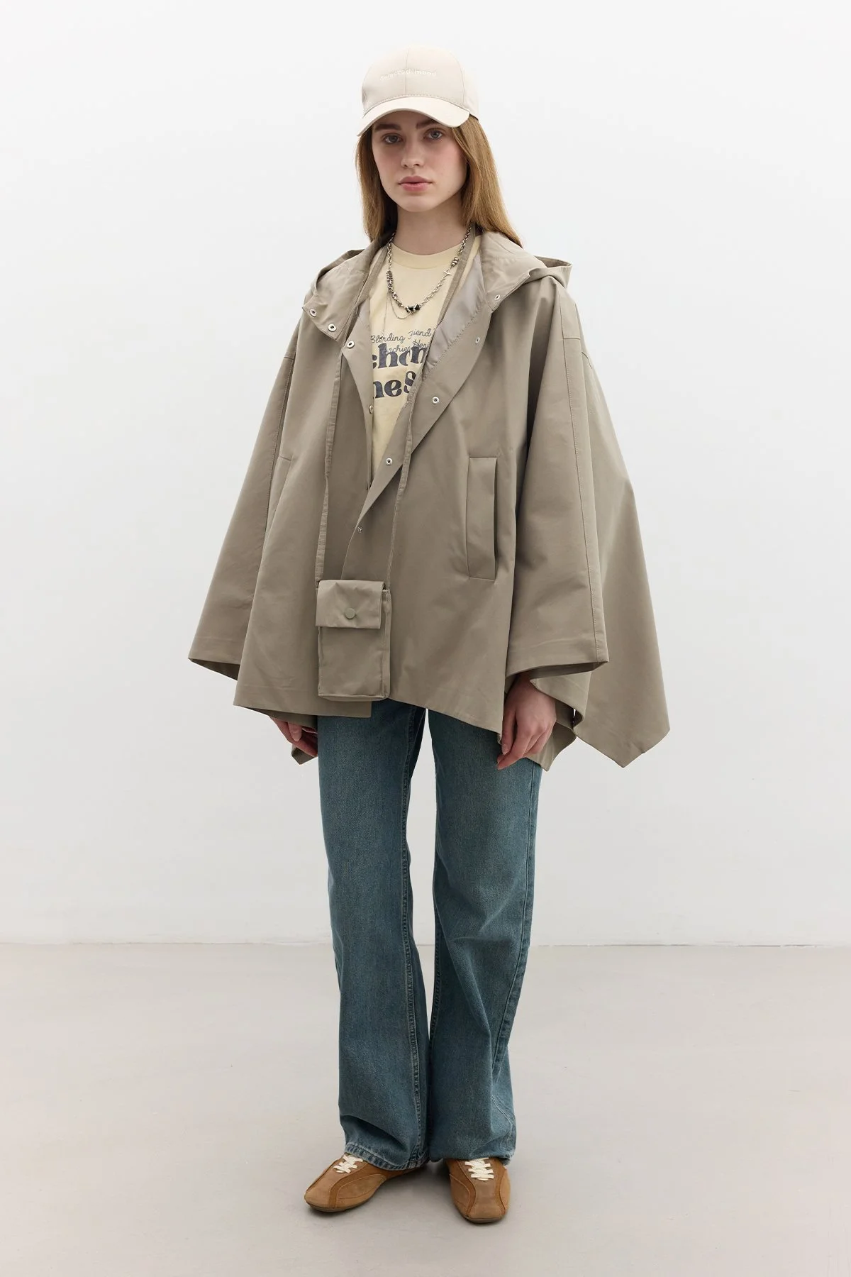 ÇANTA DETAYLI PELERİN TRENÇKOT ÇAĞLA