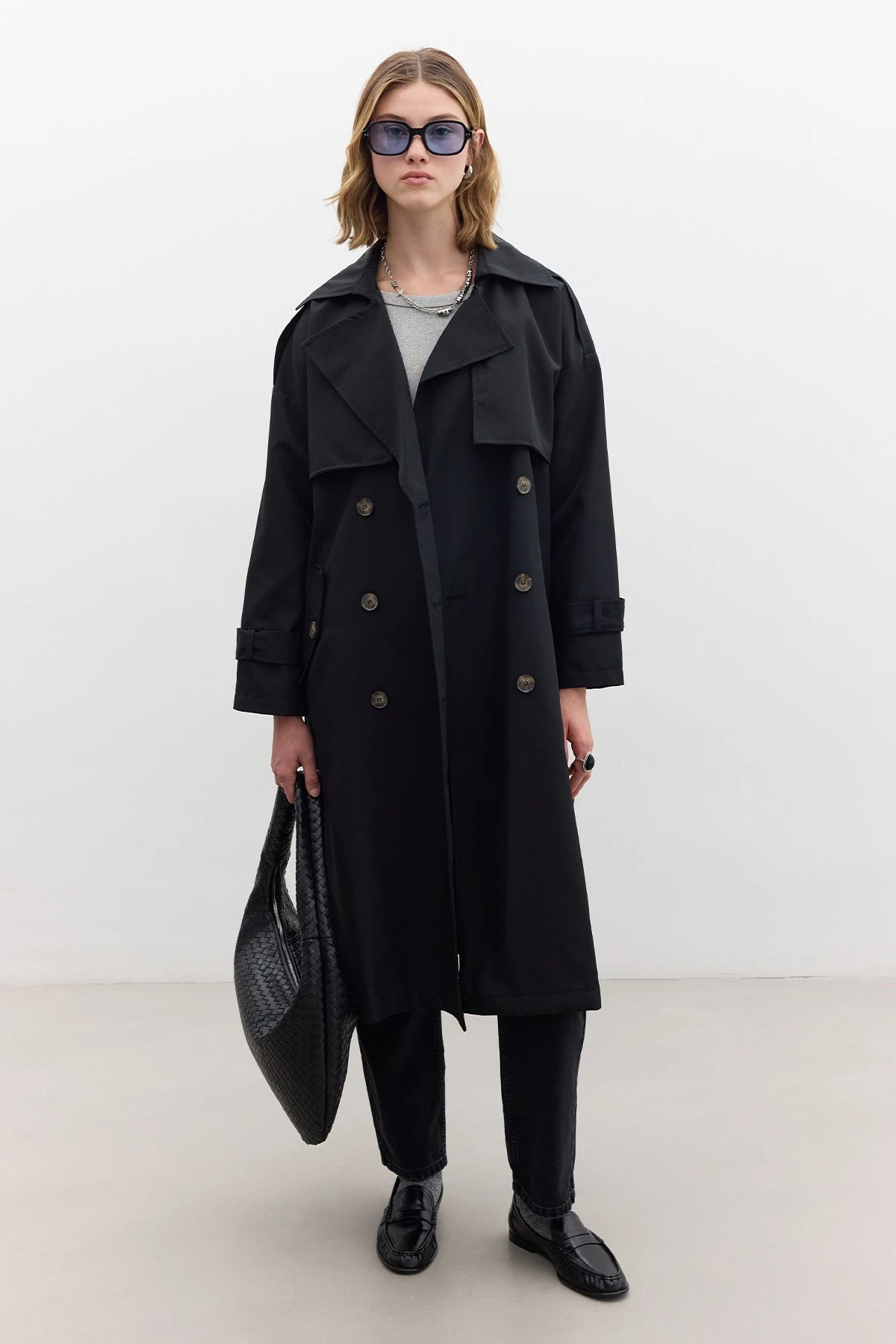 BUTTONED SHIPPED TRENCH COAT BLACK BUTTONED SHIPPED TRENCH COAT BLACK