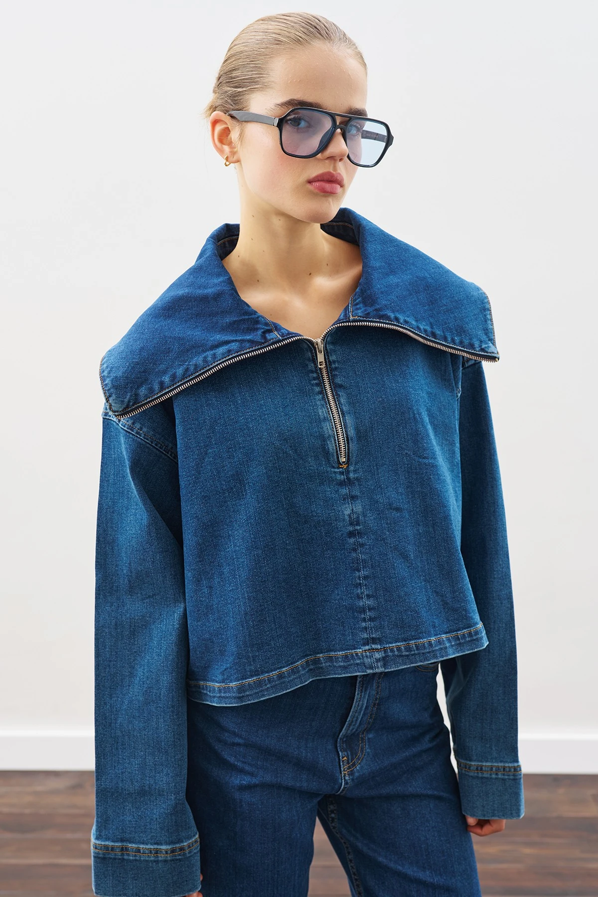 GENİŞ YAKALI DENİM BLUZ KOYU MAVİ