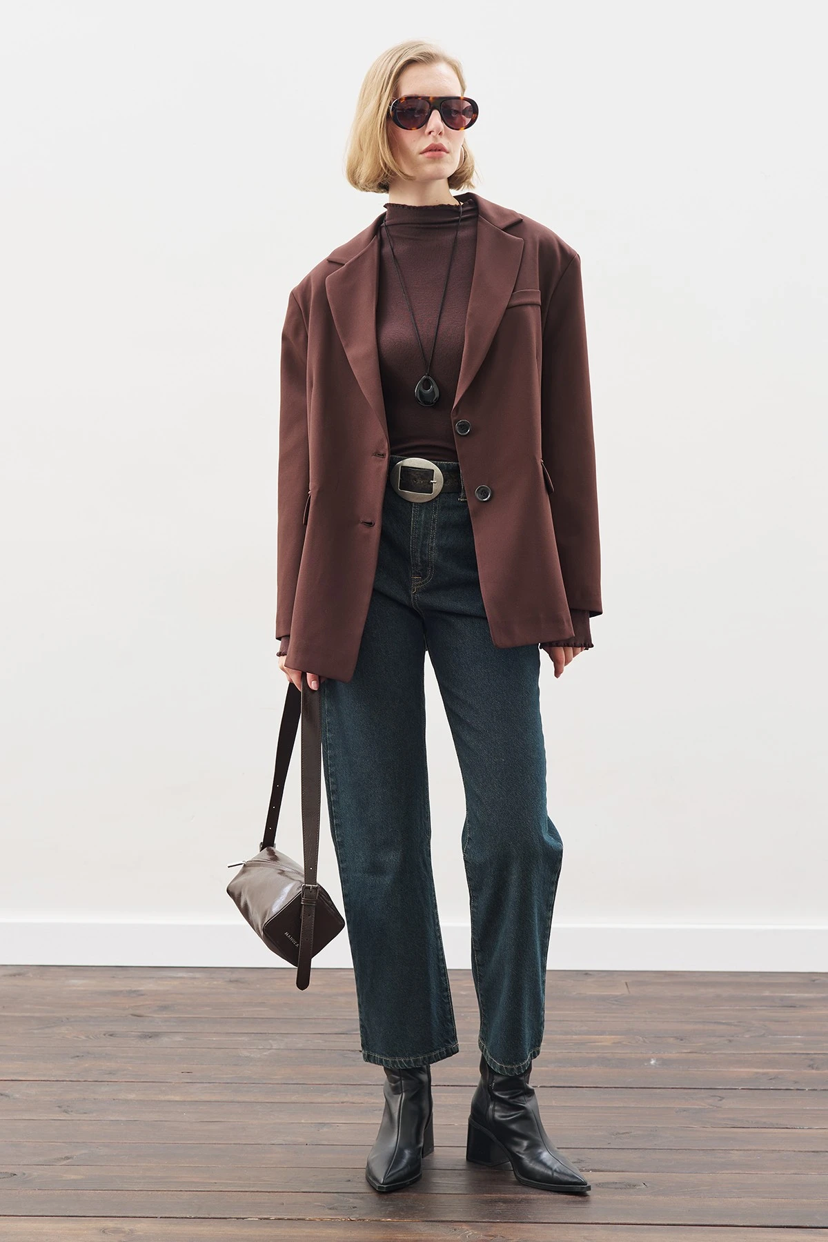 OVERSIZE CUT BLAZER JACKET LIGHT BROWN OVERSIZE CUT BLAZER JACKET LIGHT BROWN