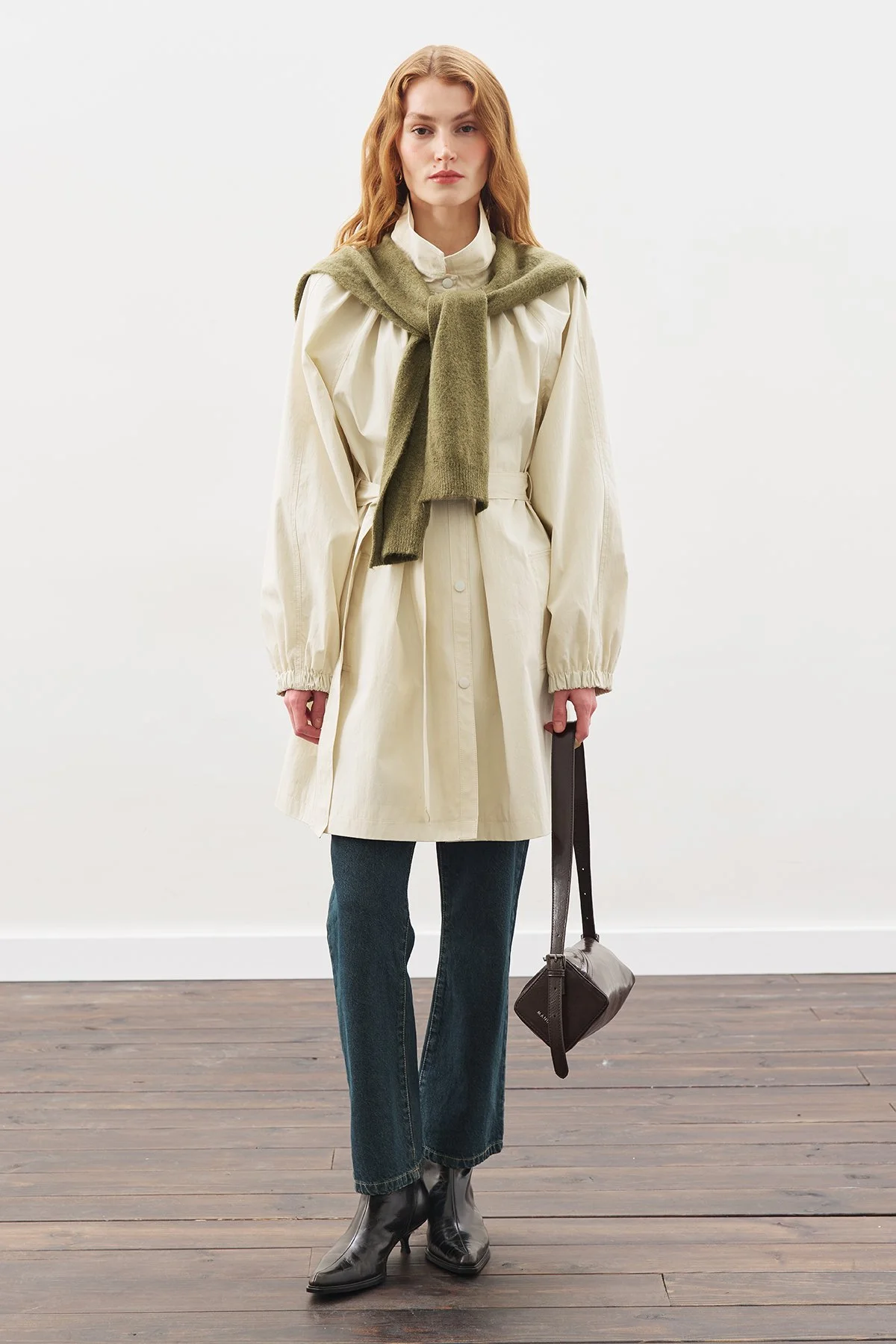 OVERSIZE BAĞLAMALI MİDİ TRENÇKOT TAŞ OVERSIZE BAĞLAMALI MİDİ TRENÇKOT TAŞ