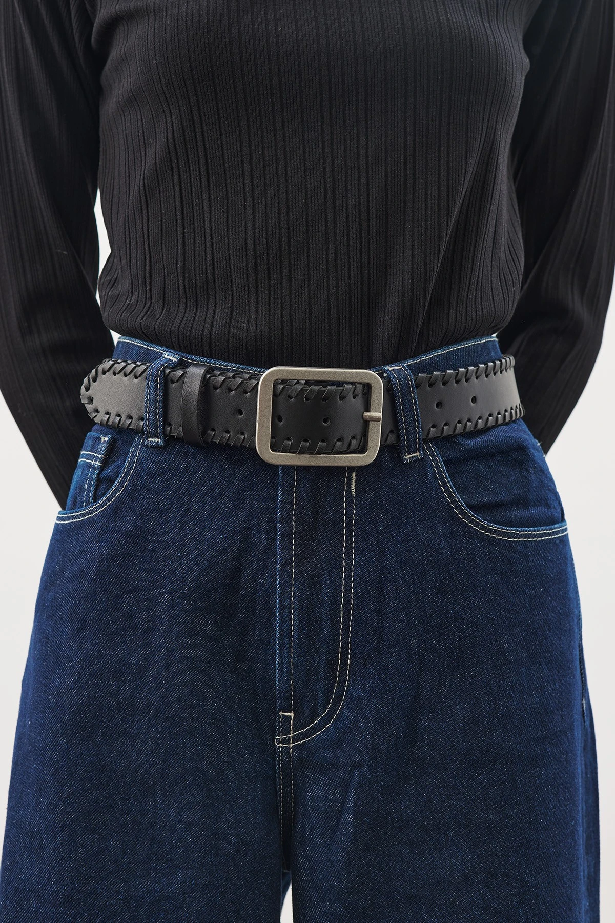 KNIT DETAIL BUCKLE BELT BLACK