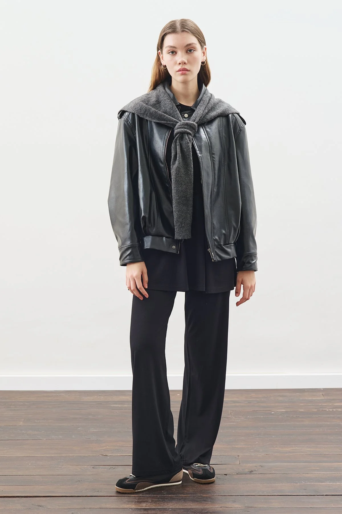 DÜĞÜM TASARIMLI PANTOLONLU TAKIM SİYAH