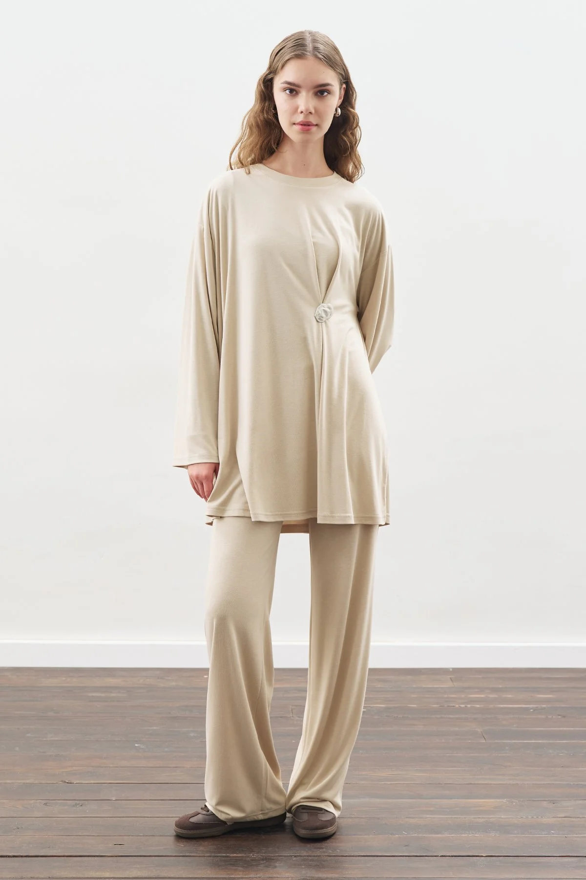 DÜĞÜM TASARIMLI PANTOLONLU TAKIM TAŞ