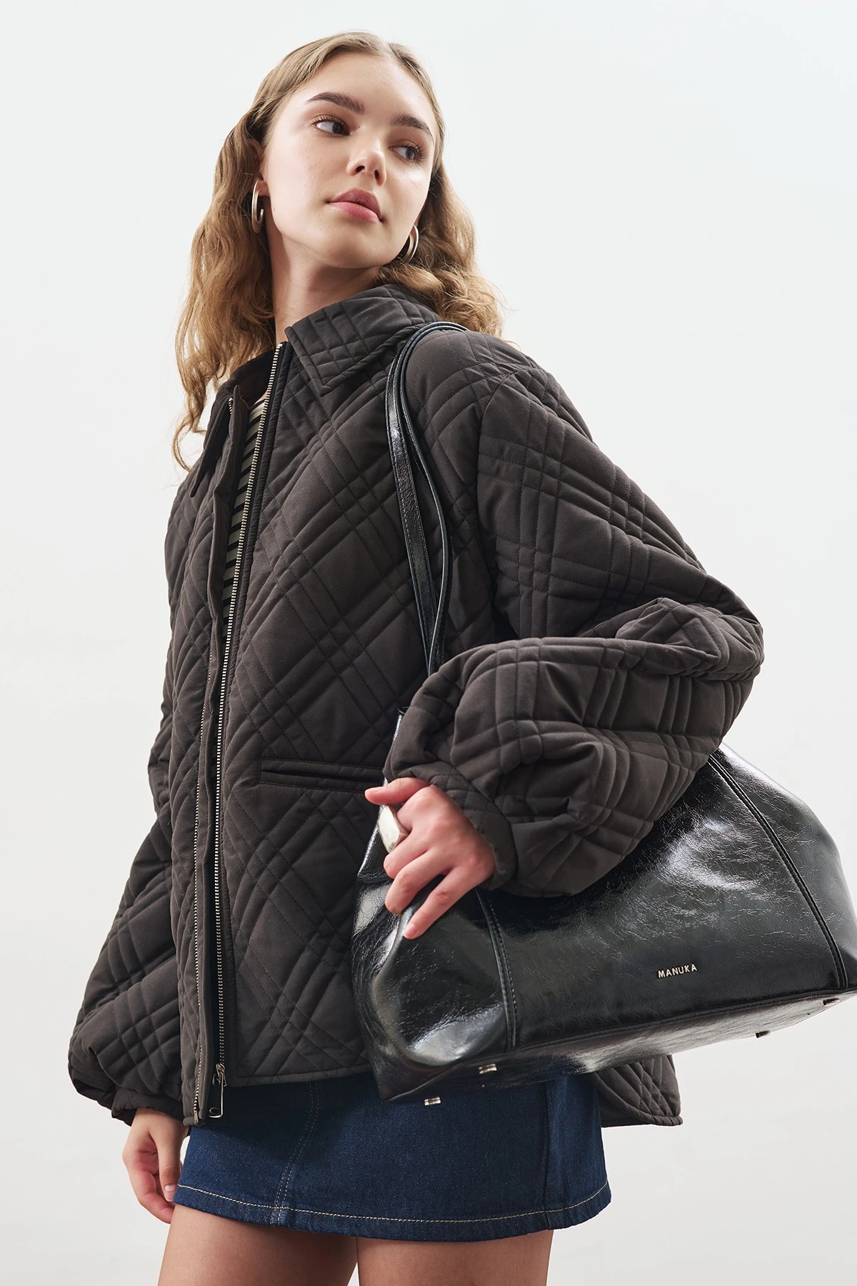 BALON KOL DETAYLI KAPİTONE MONT SİYAH