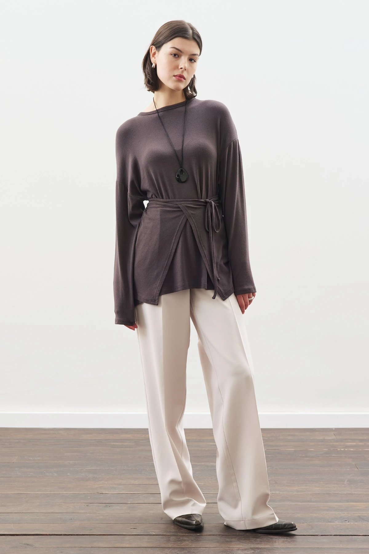 BELİ BAĞLAMA TASARIMLI BLUZ ANTRASİT