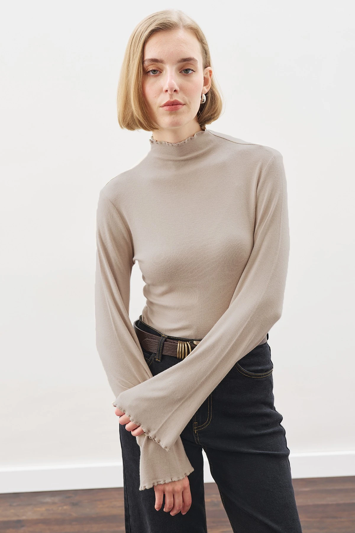 BALIKÇI YAKA BLUZ VİZON