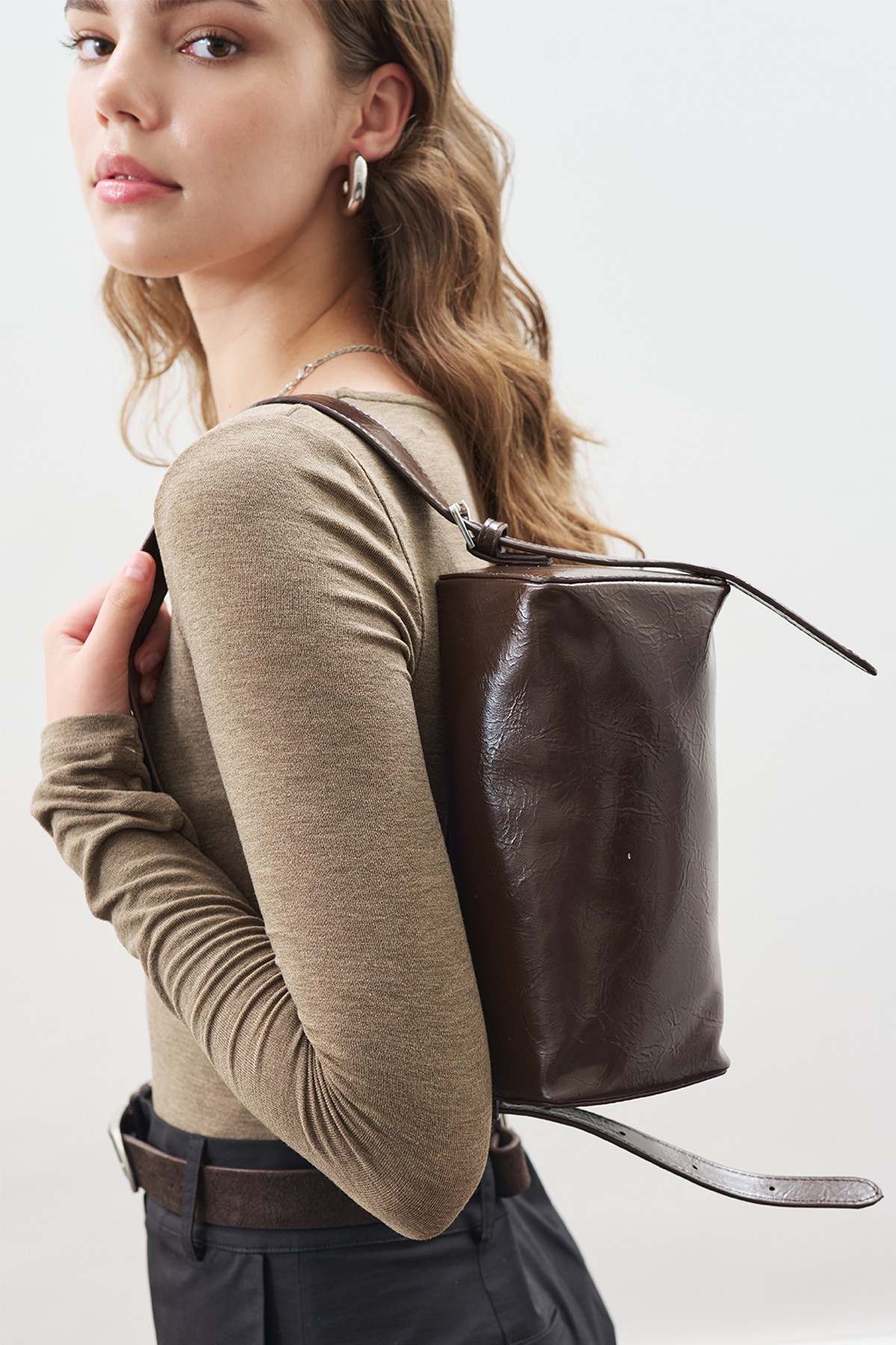 NOUR LEATHER BAG BROWN