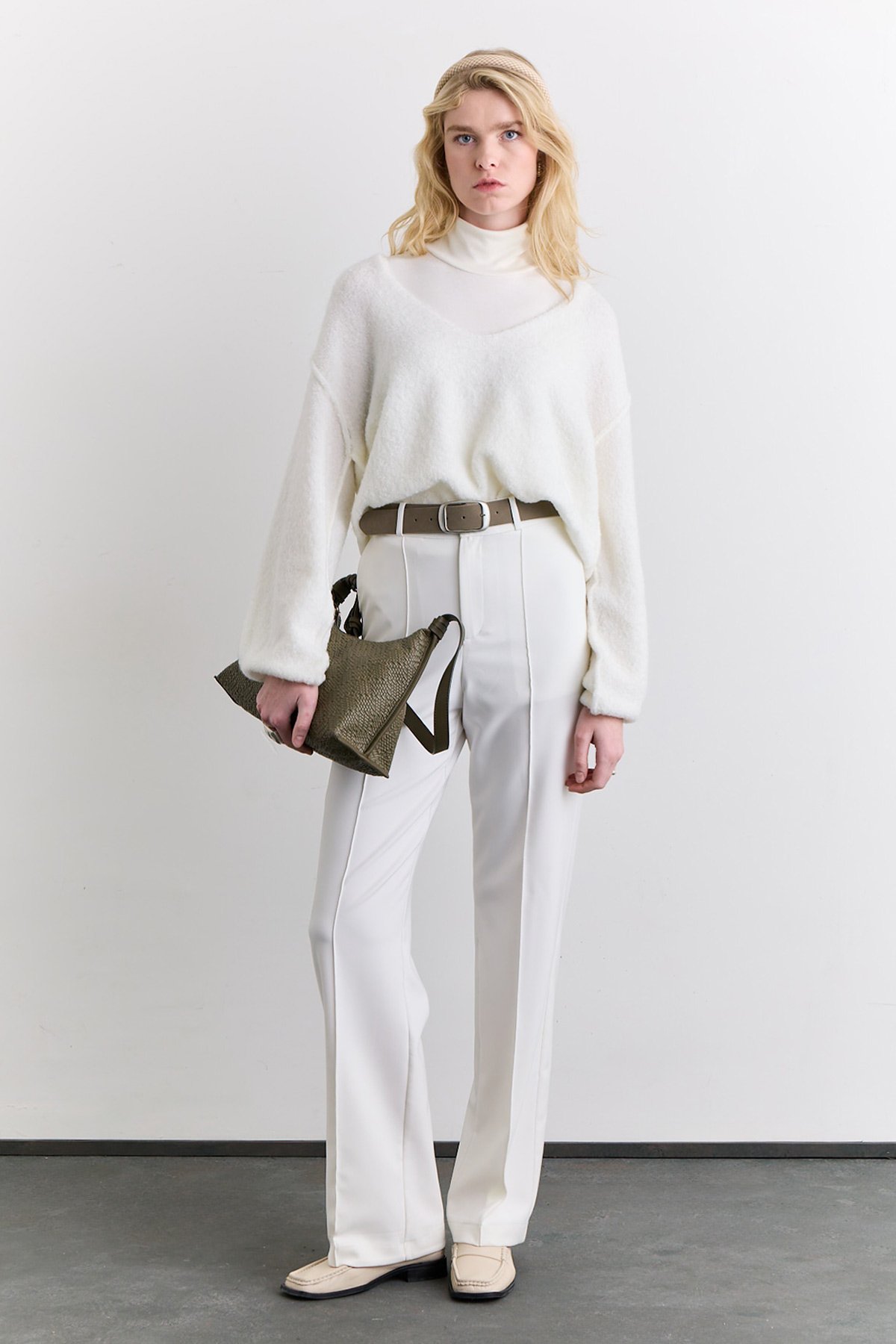 SOFT DOKULU KAZAK EKRU