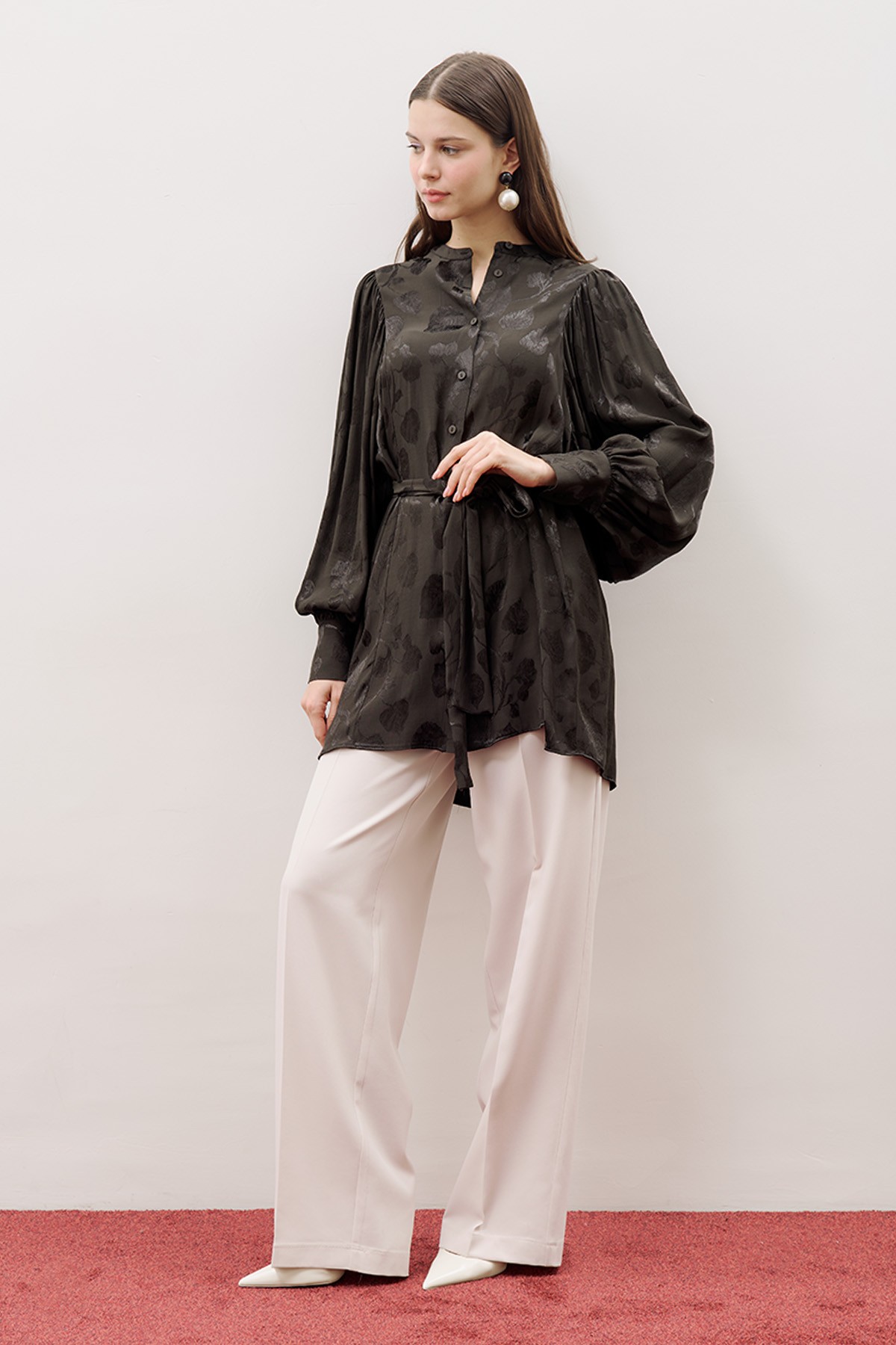 JAKARLI SATEN GÖMLEK SİYAH - 2