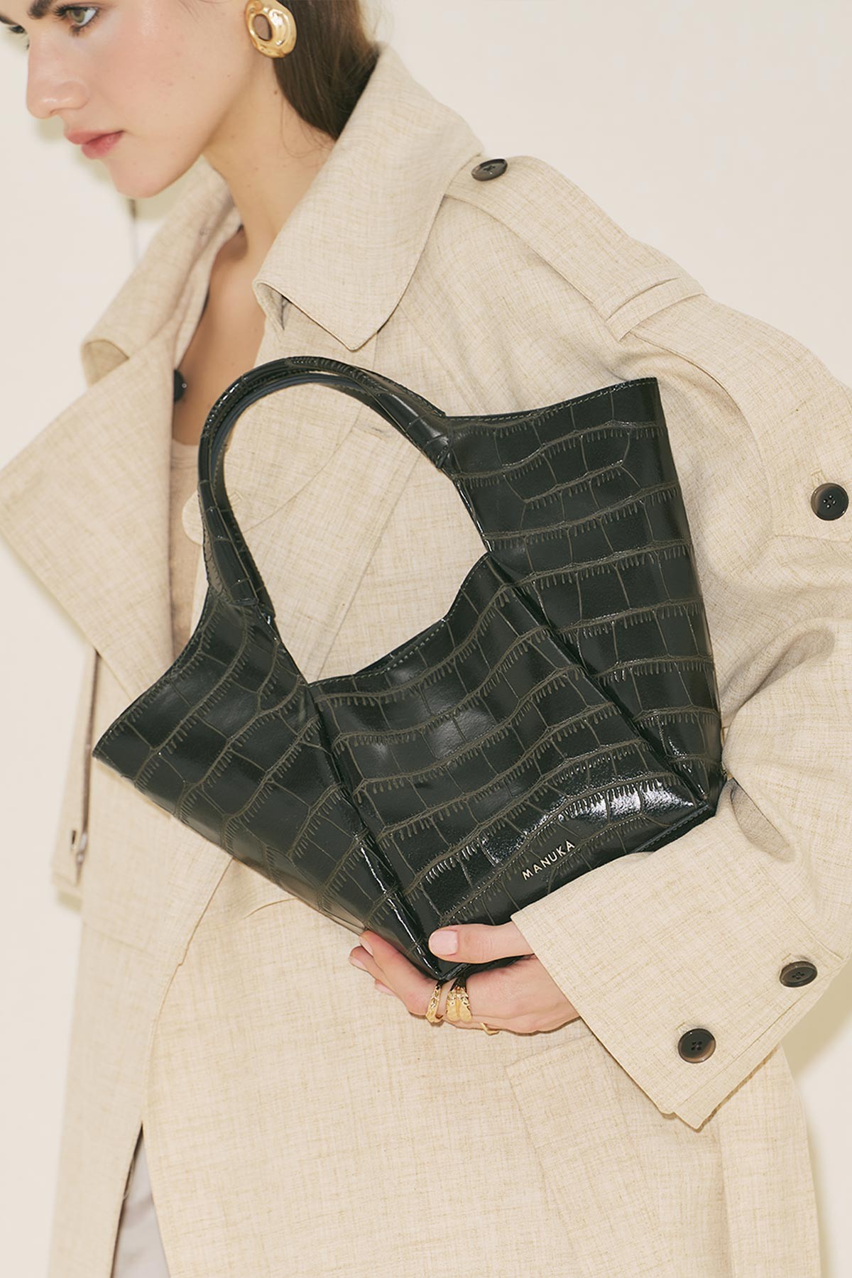 TARA KABARTMA DERİ ÇANTA KOYU YEŞİL