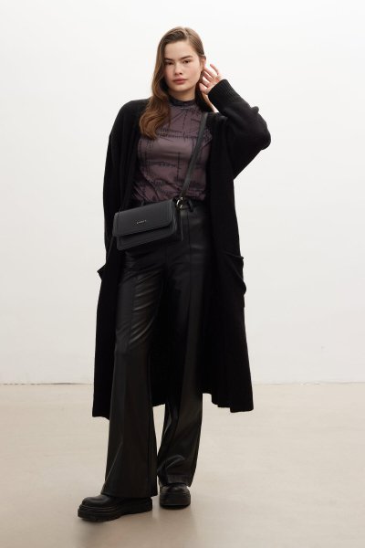 KAPAKLI OMUZ ÇANTASI SİYAH 